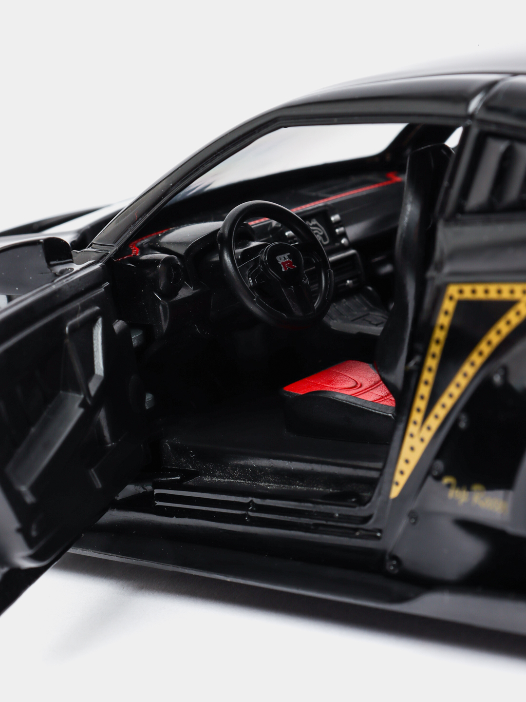 Металлическая машинка 1:24 Nissan GTR , инерционная, свет, звук, 20 см  купить по низким ценам в интернет-магазине Uzum (999324)