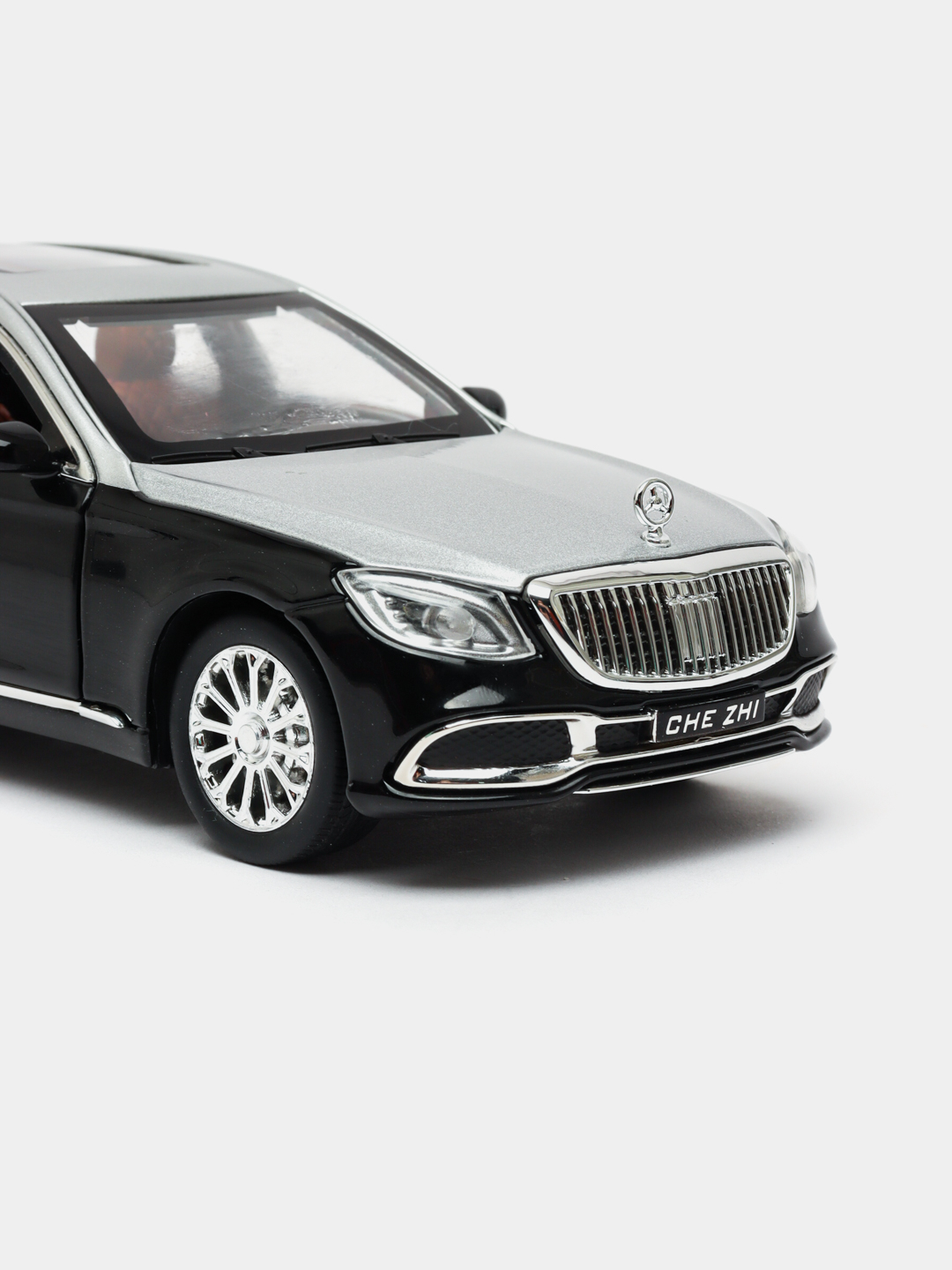 Металлическая машинка Mercedes Benz Maybach S600, свет, звук - масштаб  1:24, 21 см купить по низким ценам в интернет-магазине Uzum (999400)