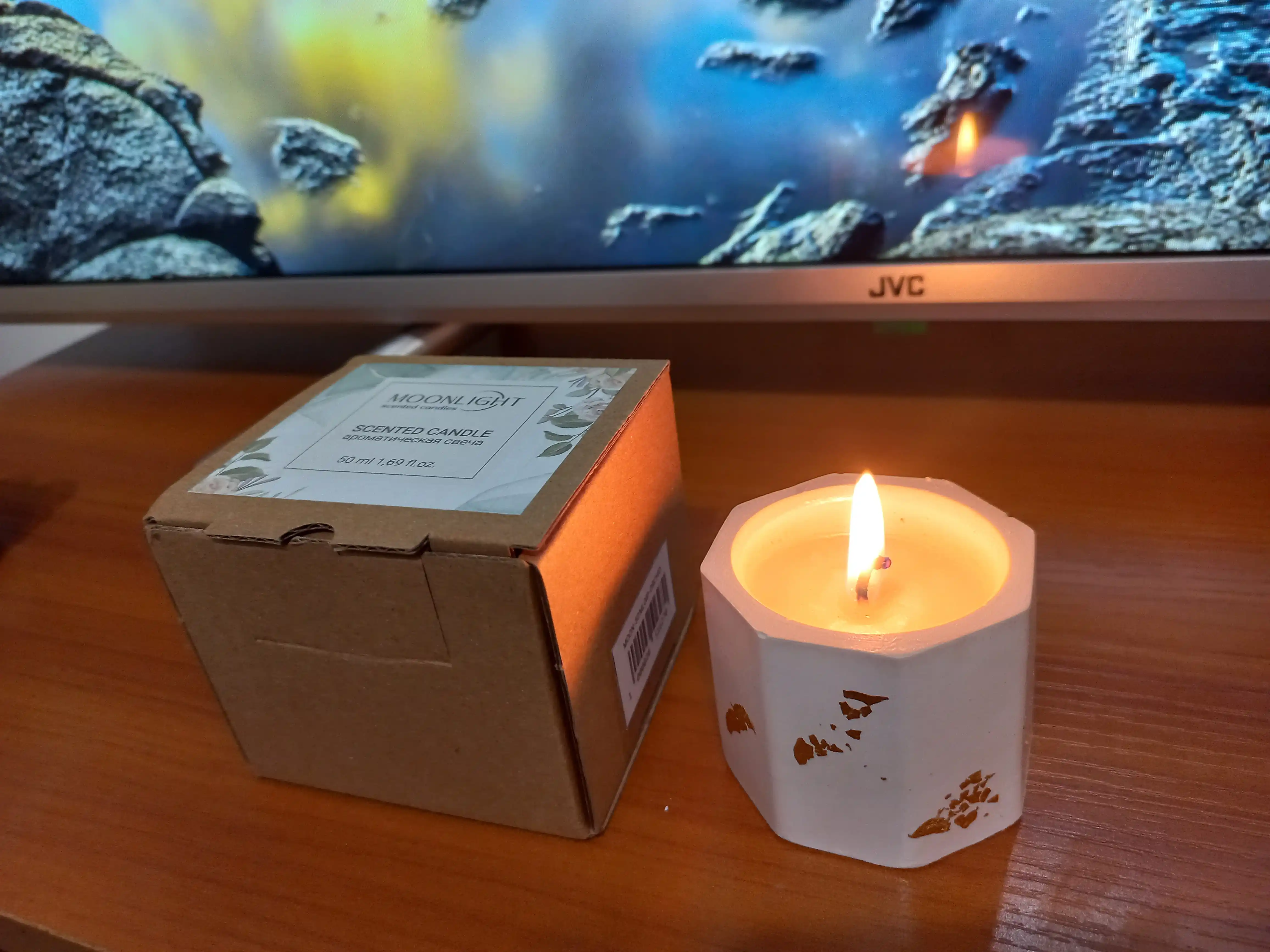 Свеча ароматическая Moonlight Candles, из соевого воска в кашпо, 50 мл