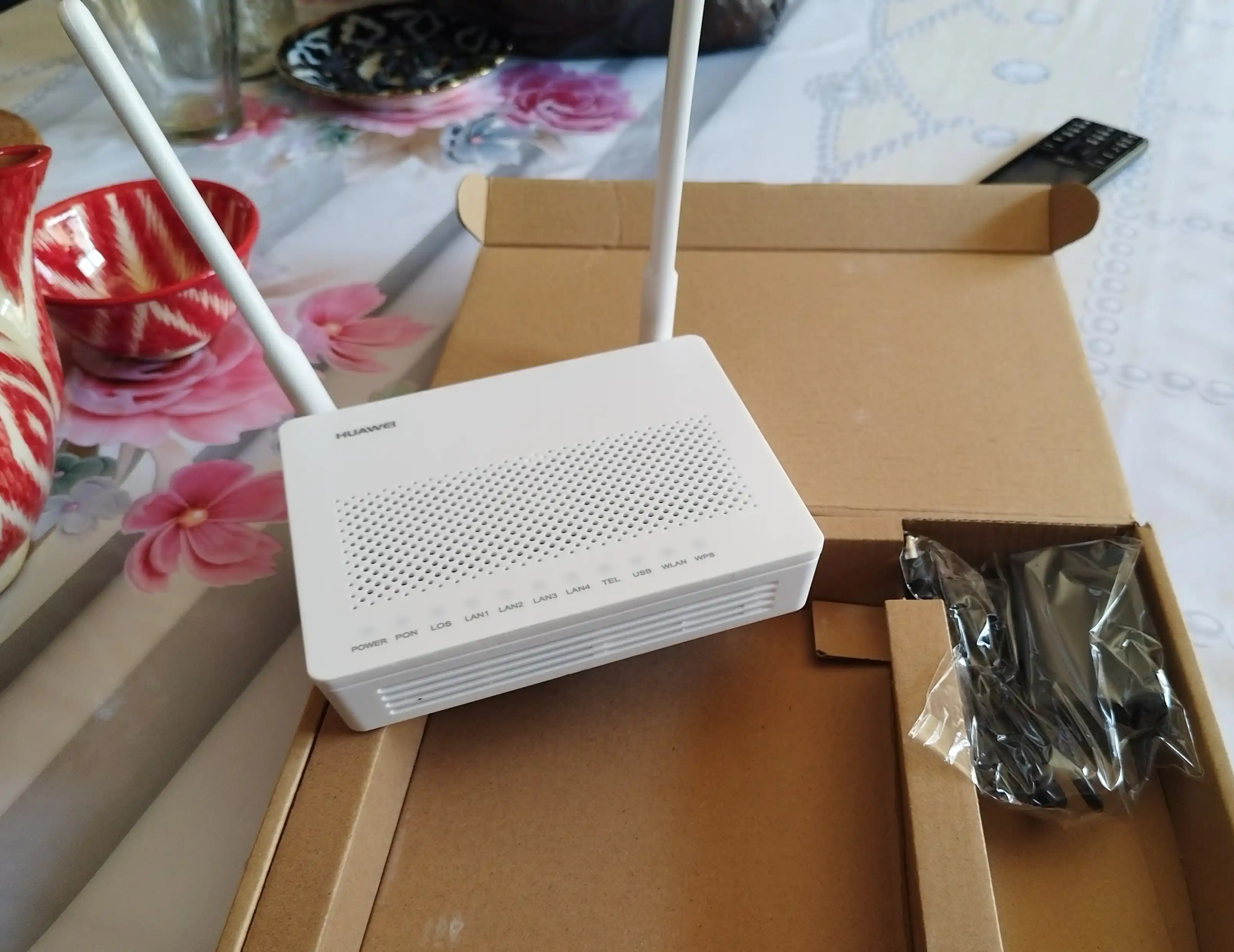 Modem Huawei HG8546M Gpon Uztelecom ga tushadi