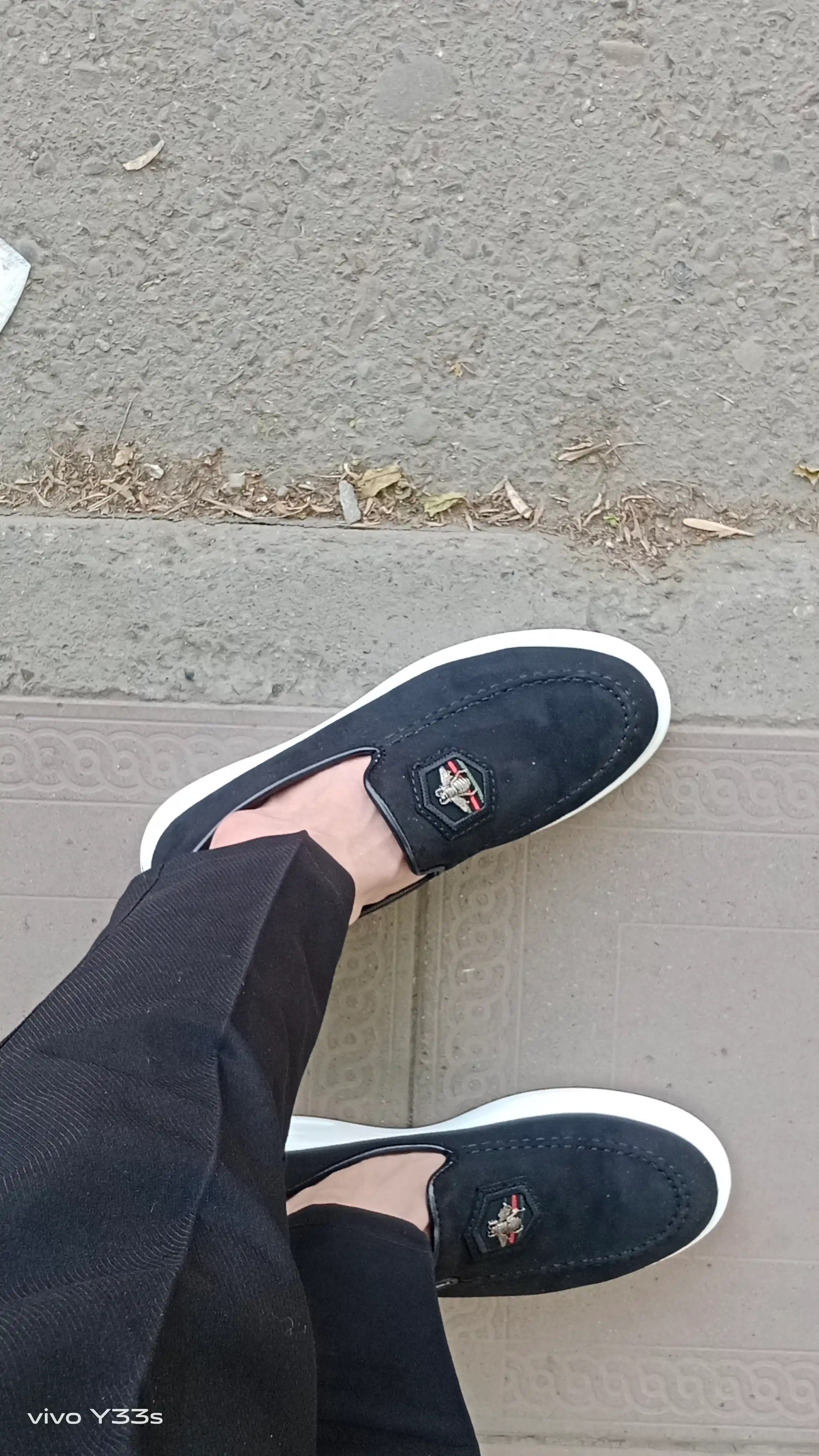 Erkaklar mokasinlar, 4 xil rangda