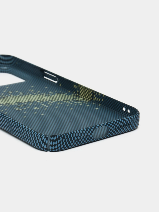 Чехлы для iPhone 15 Pro Max