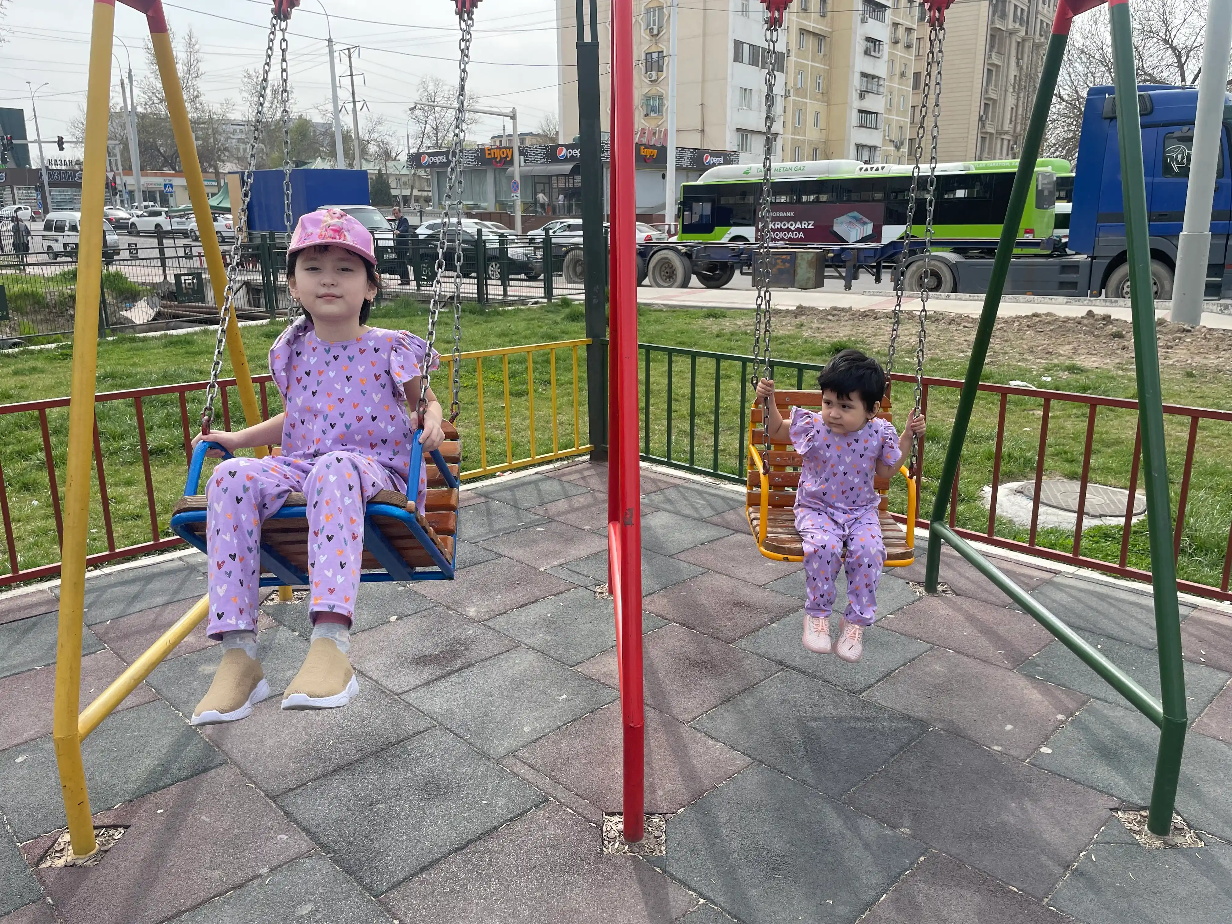 Комплект одежды рубашка и брюки