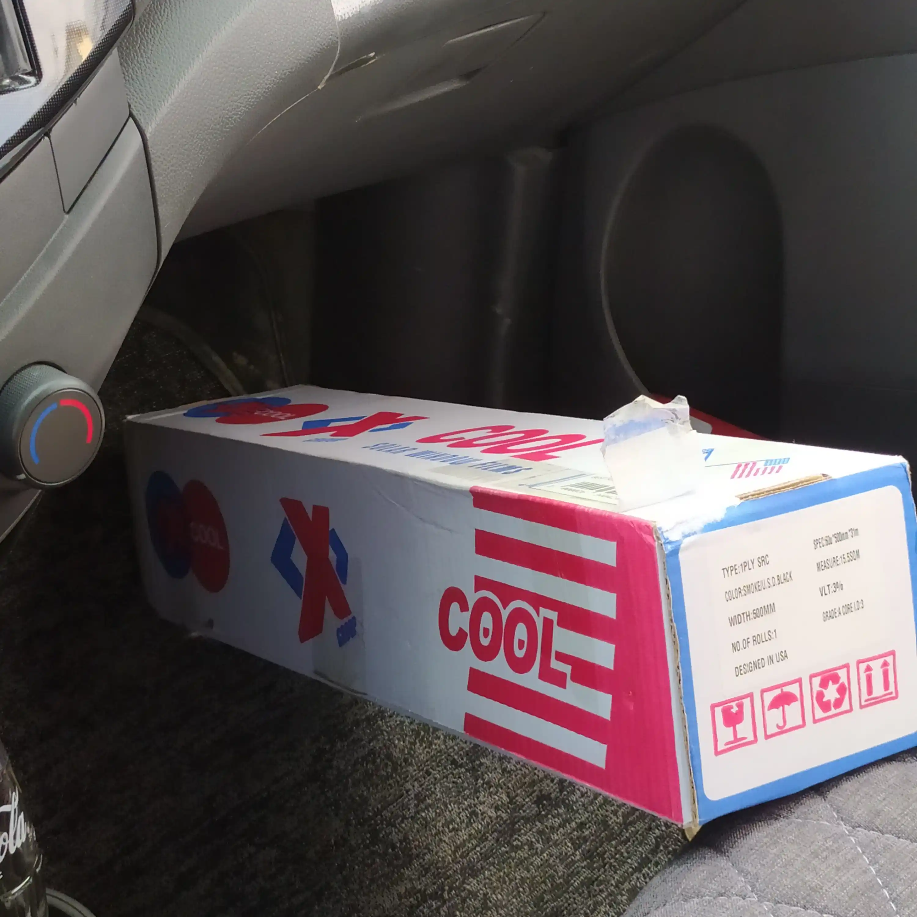 Uy va avtomobil uchun qora rangli tonirovka plyonkasi, 50 sm, 5%