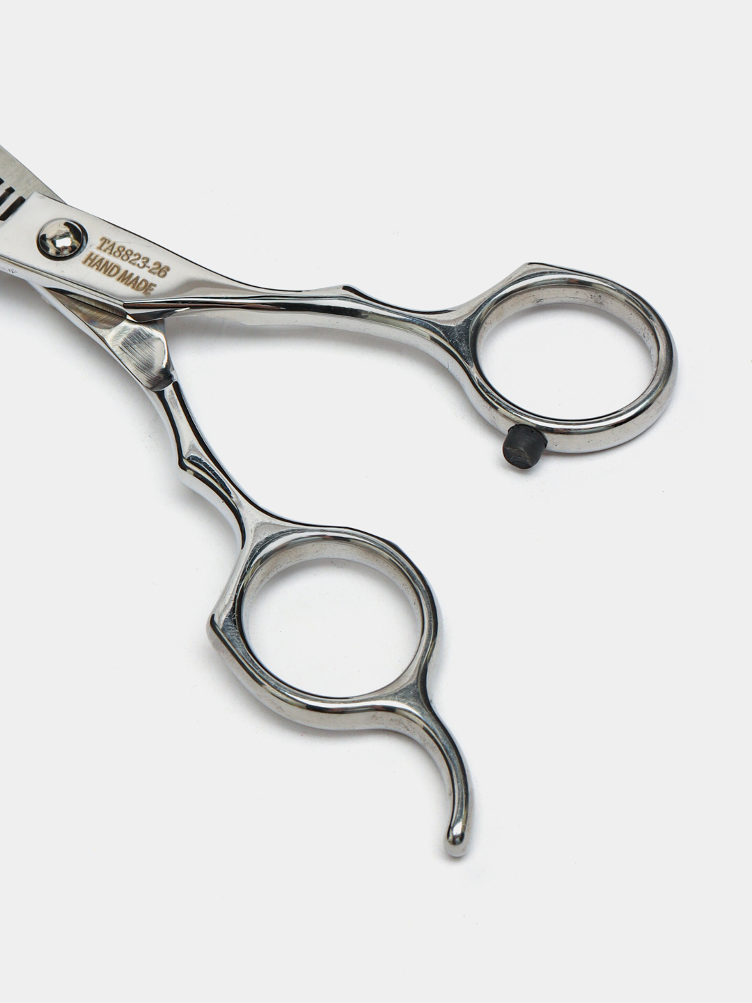 Uydagi yosh er-xotinning chiroyli jinsiy aloqasi