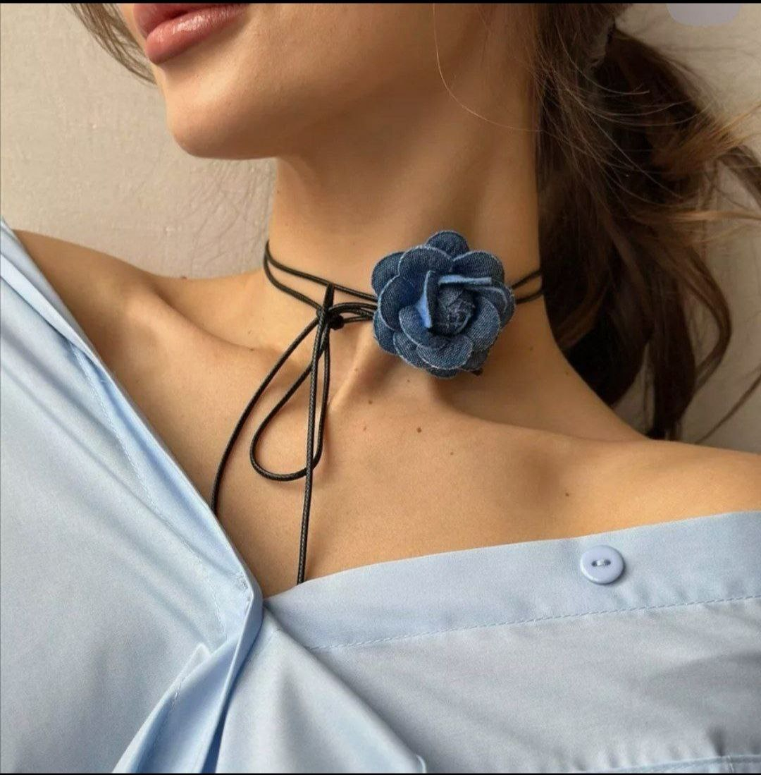 Jingalak sochli rus aktrisasi Irina Soponaru bilan porno