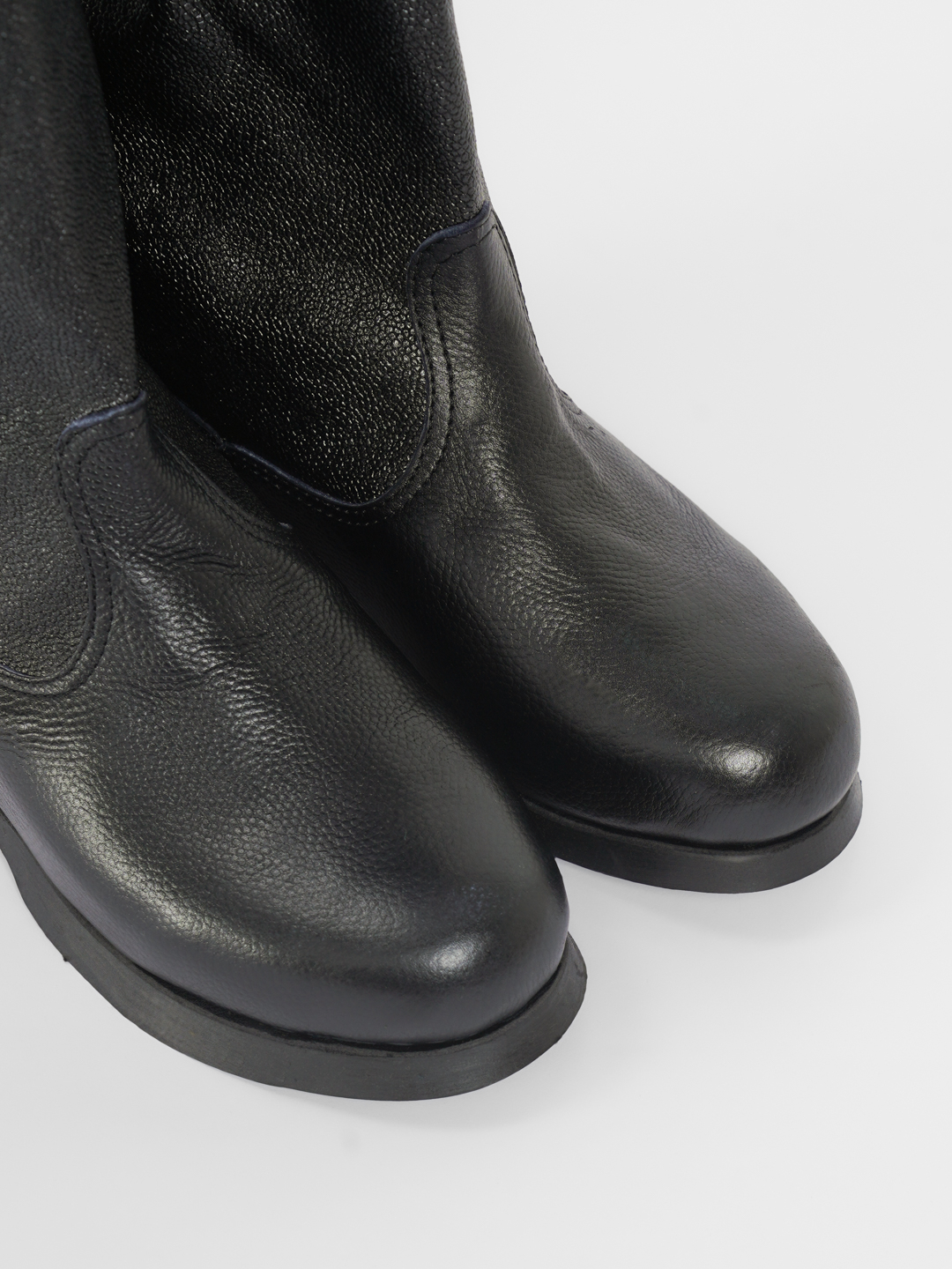 Shaftoli fotosurati kabi silliq mushuk