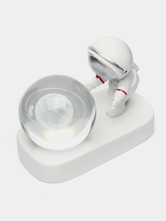 Ночник "Космонавт и хрустальный шар", USB