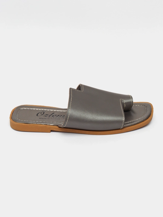 Flip-flops for women, summer flat sandals