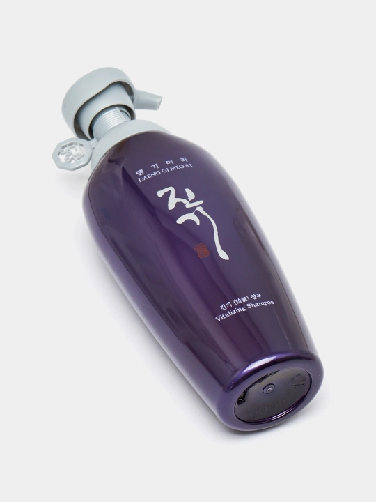 Shikastlangan sochlar, soch to'kilishiga qarshi shampun Daeng Gi Meo Ri Vitalizing, 500 ml
