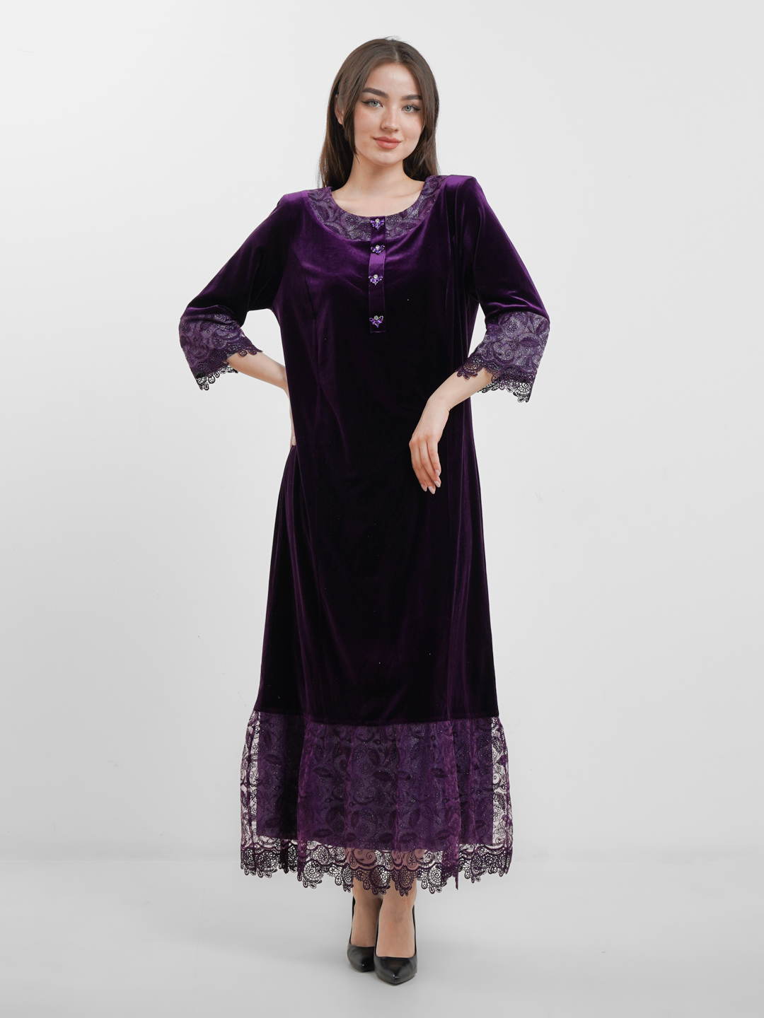 Tort kishi bir jinni jinsiy aloqa sahnasida Jinsiy porno Yasemin