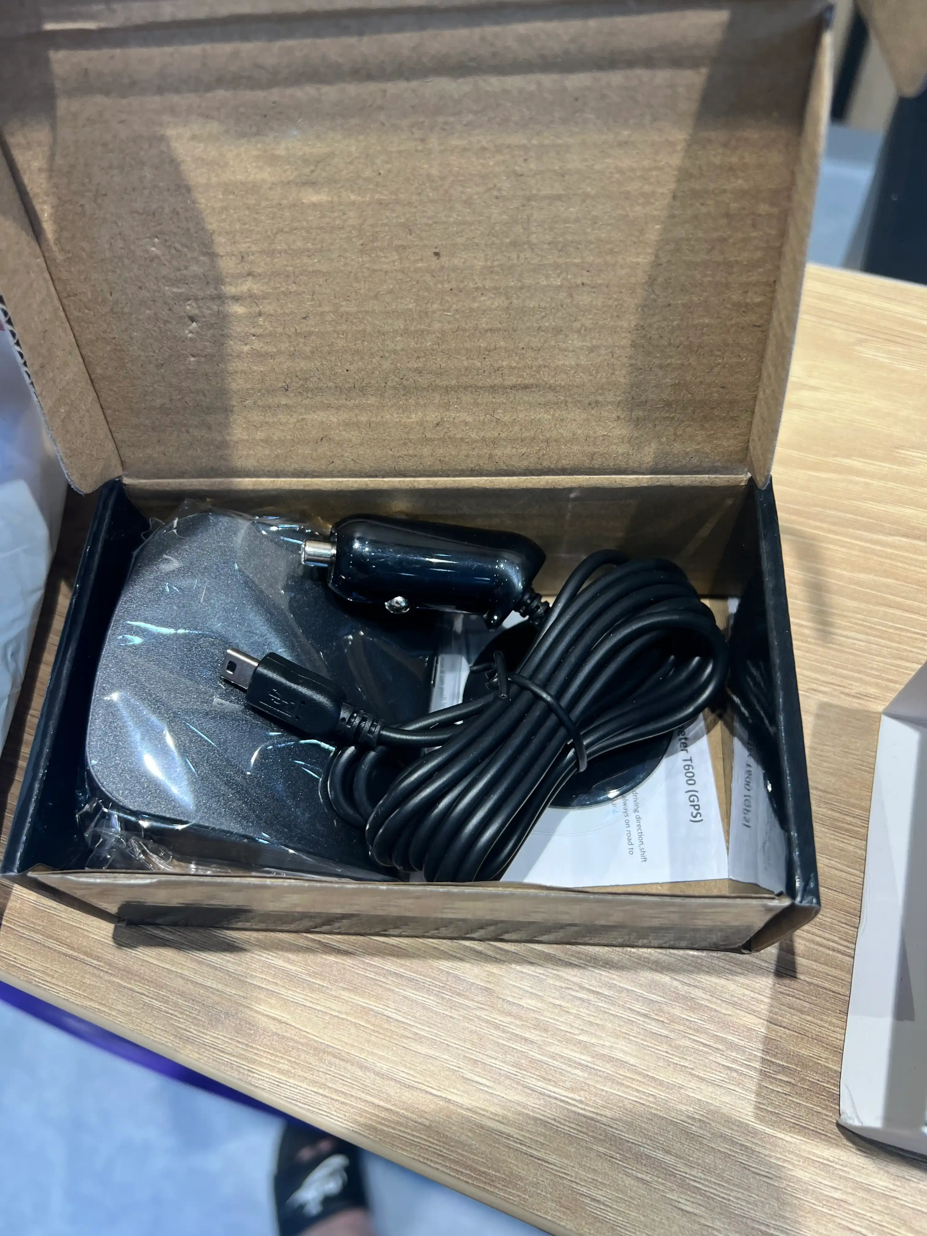 Universal OBD2 skaneri P10 ekrani, spidometri, harorat sensori, bort kompyuteri