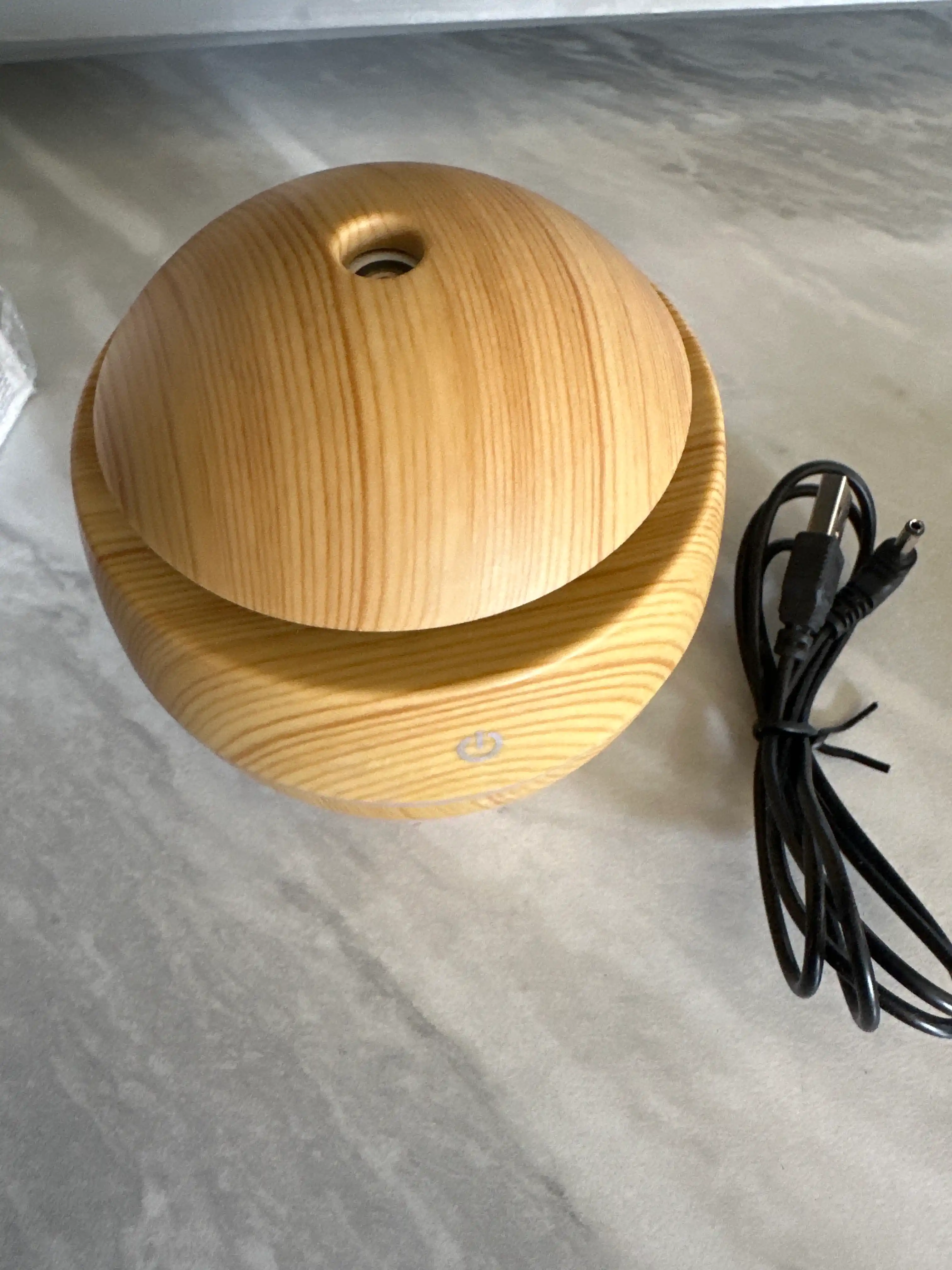 Uy va ofis uchun LED yoritgichli havo namlagichli tungi chiroq, USB, 300 ml
