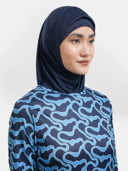 Ayollar uchun cho'milish kiyimi, yopiq, musulmonlar ayollar uchun