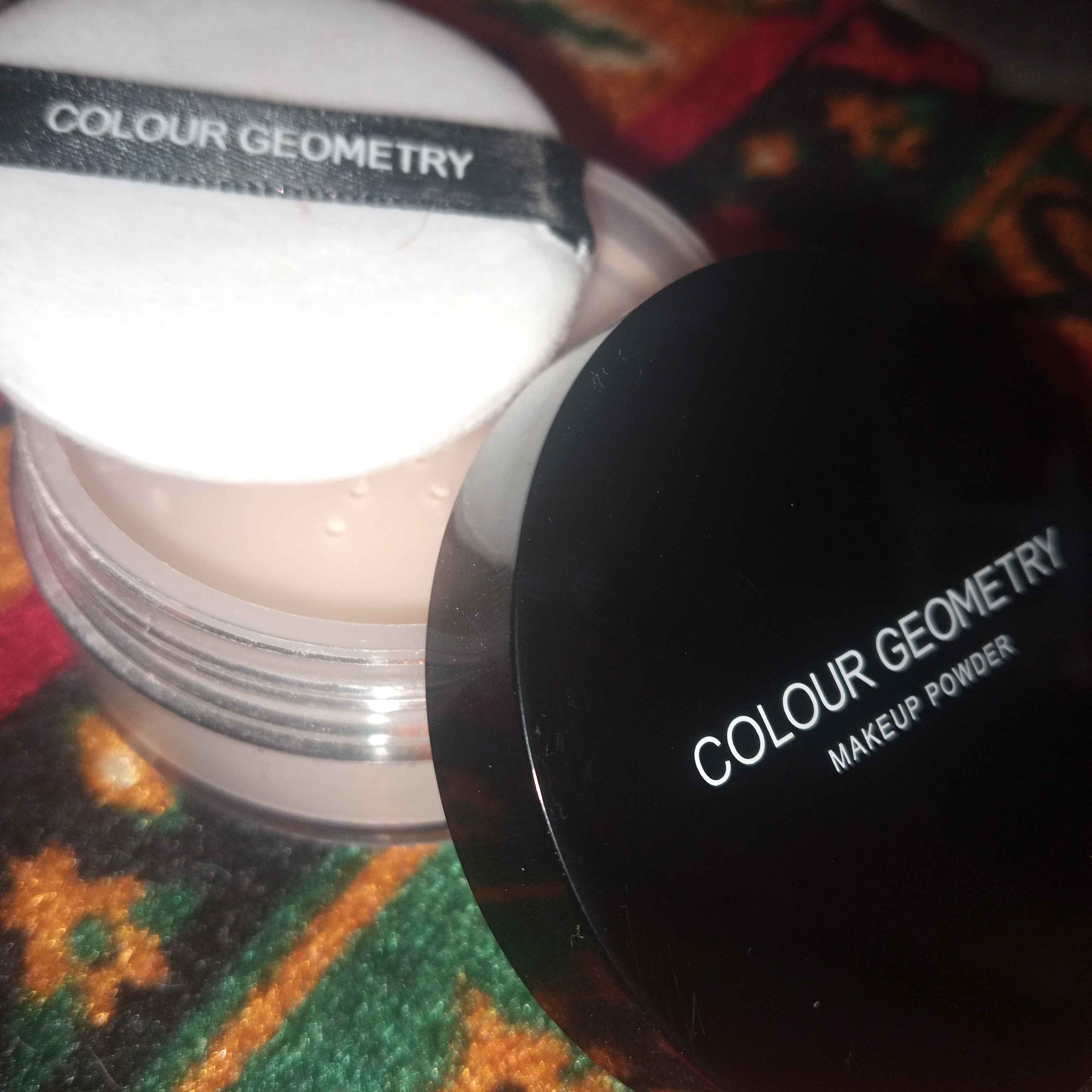 Rasmlardagi yalangoch rus yulduzlari