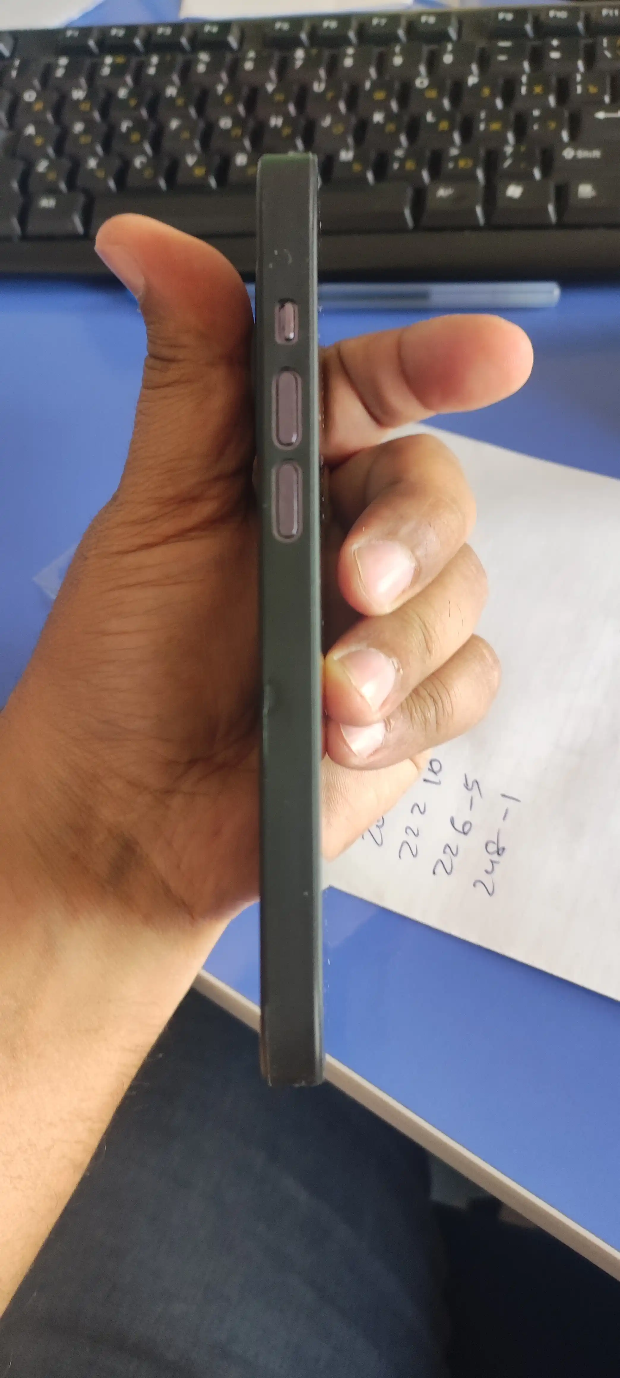 Чехол в стиле карбона, для iPhone X, XR, XS, 11, 12, 13, 14, 15, 16 Pro, Max, Mini, Plus