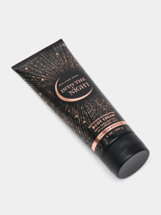 Namlantiruvchi va oziqlantiruvchi tana kremi Bath And Body Works