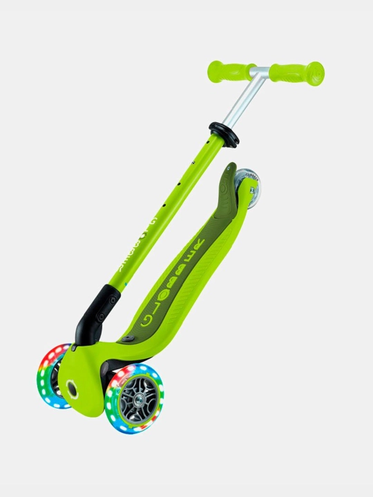 Samokat uch g'ildirakli Globber Go Up Active Light