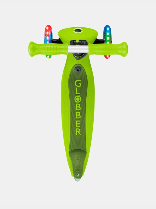 Samokat uch g'ildirakli Globber Go Up Active Light