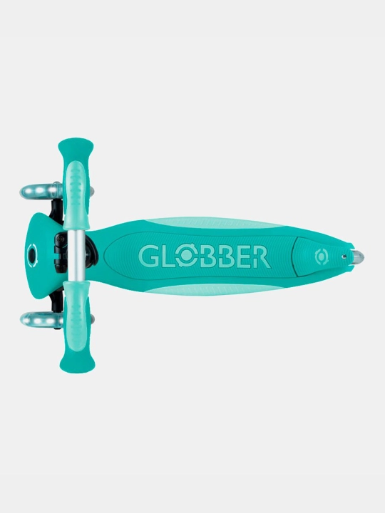 Glober Go Deluxe Flash Lights uch g'ildirakli skuter