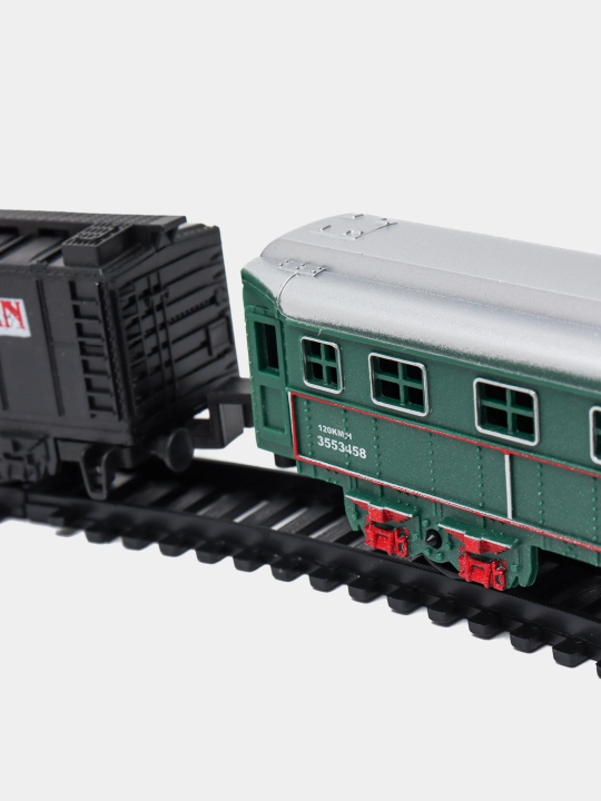 O'yinchoq poyezd batareyka bilan ishlaydigan , Rail King to'plami, yonadigan