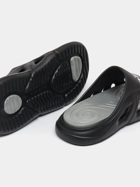 Tapichka erkaklar uchun yozgi sandallar shippaklar crocs basanojka poyabzal sabo tapochka