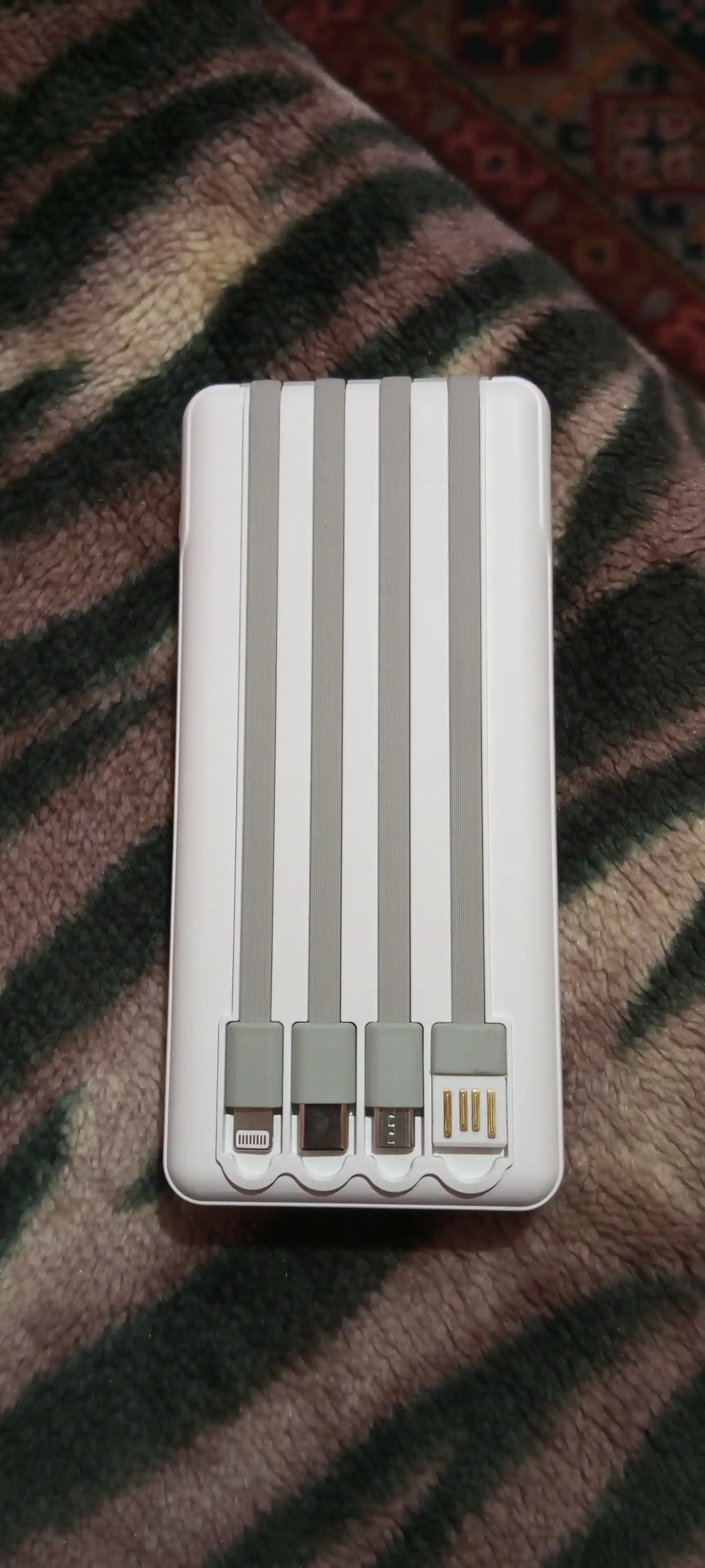 Tashqi akkumulyator Power bank 20000 mA/soat, 10000 mA/soat, tez zaryadlash kabel bilan