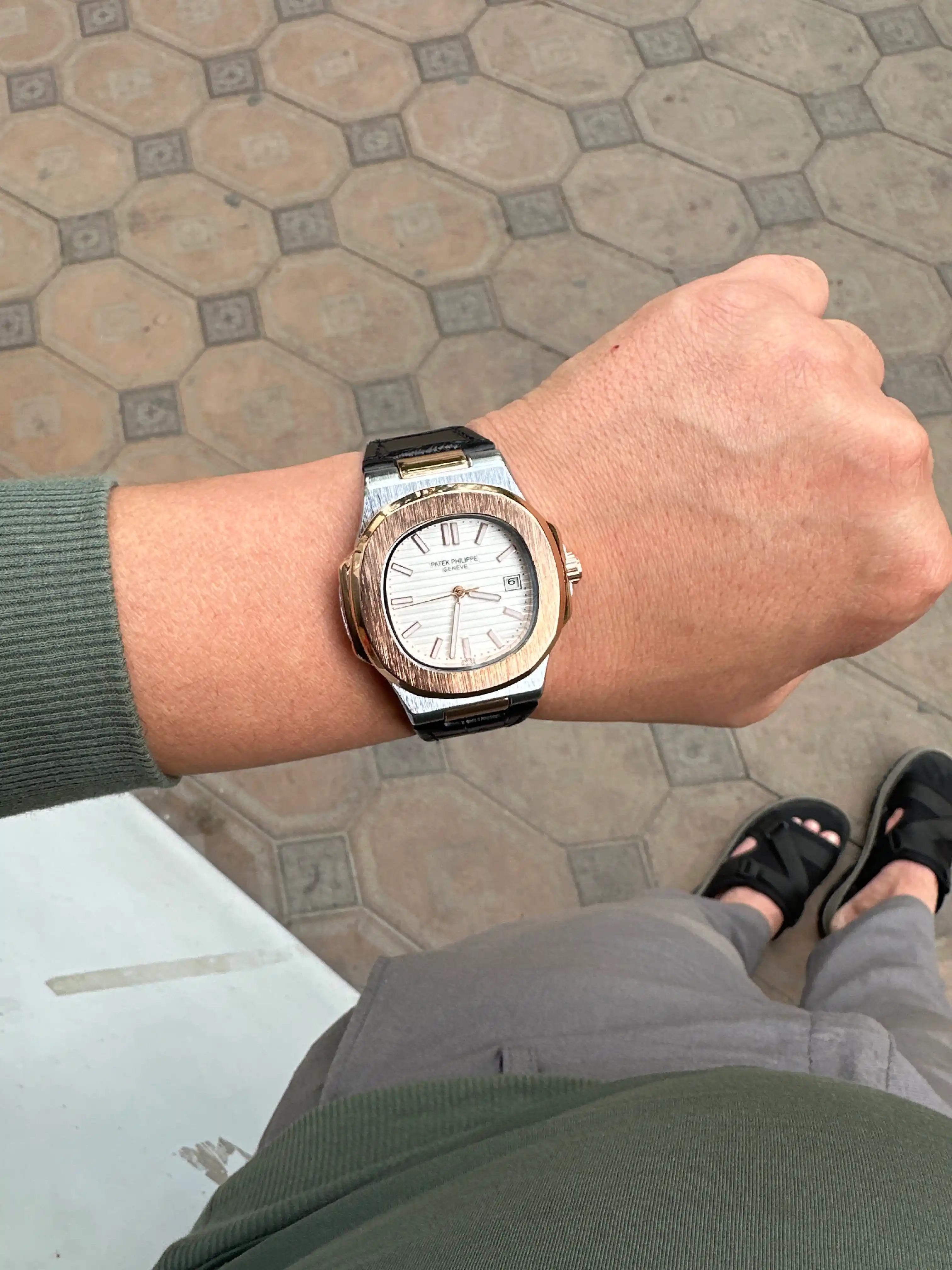 Erkaklar, mexanik, qo'l soati Patek Philippe