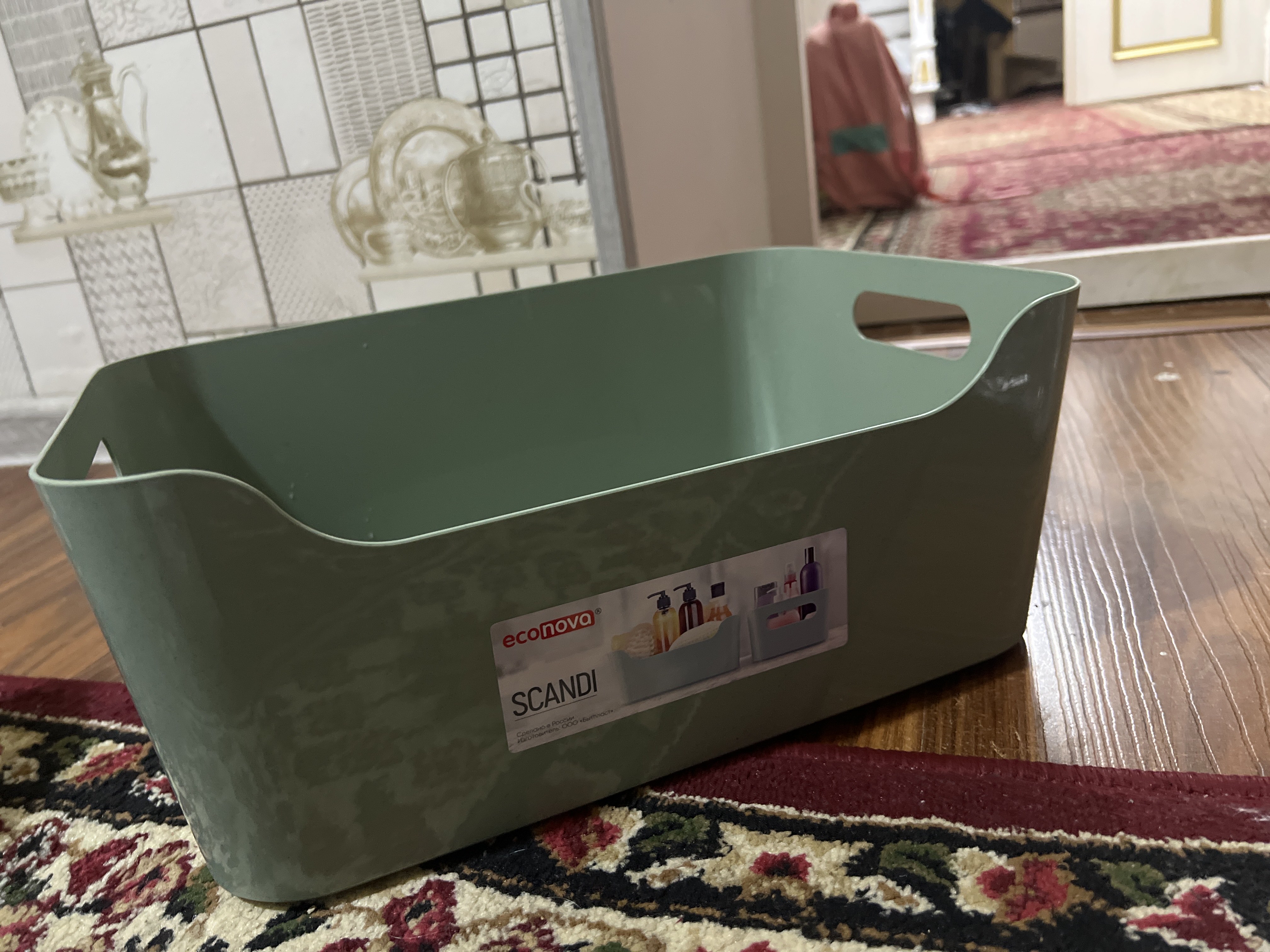 "Scandi" saqlash uchun plastik savat-organayzer