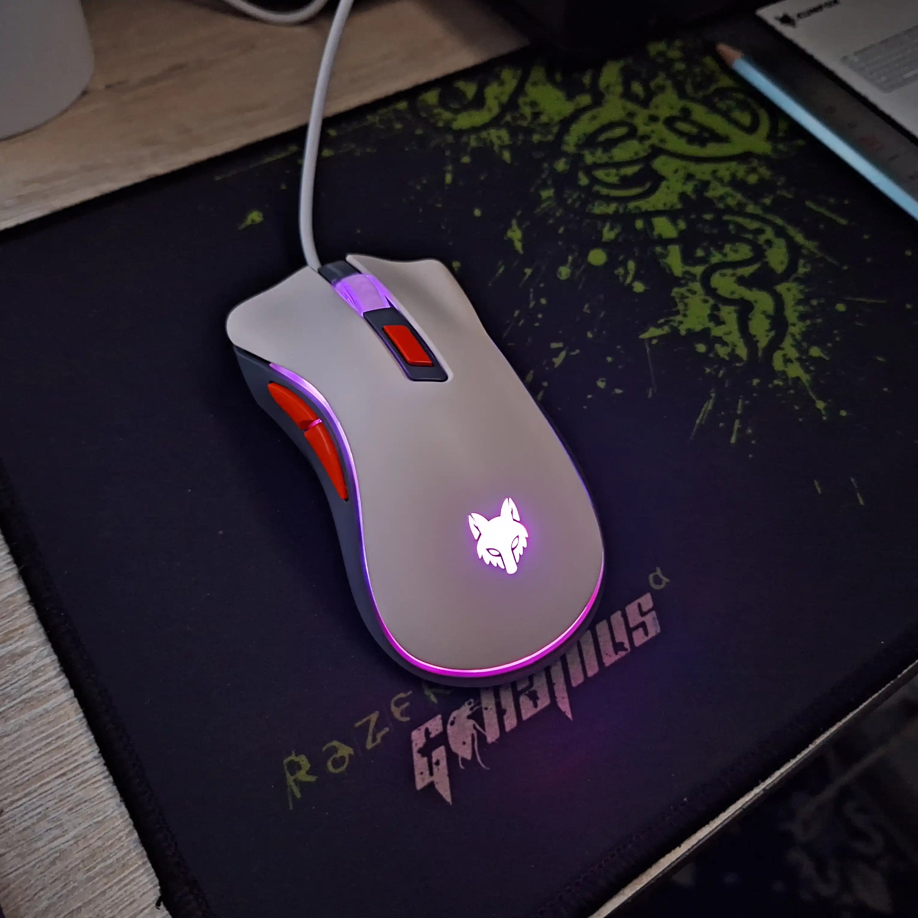 Simli klaviatura, o'yin membranasi jim Xunfox k82 o'yin