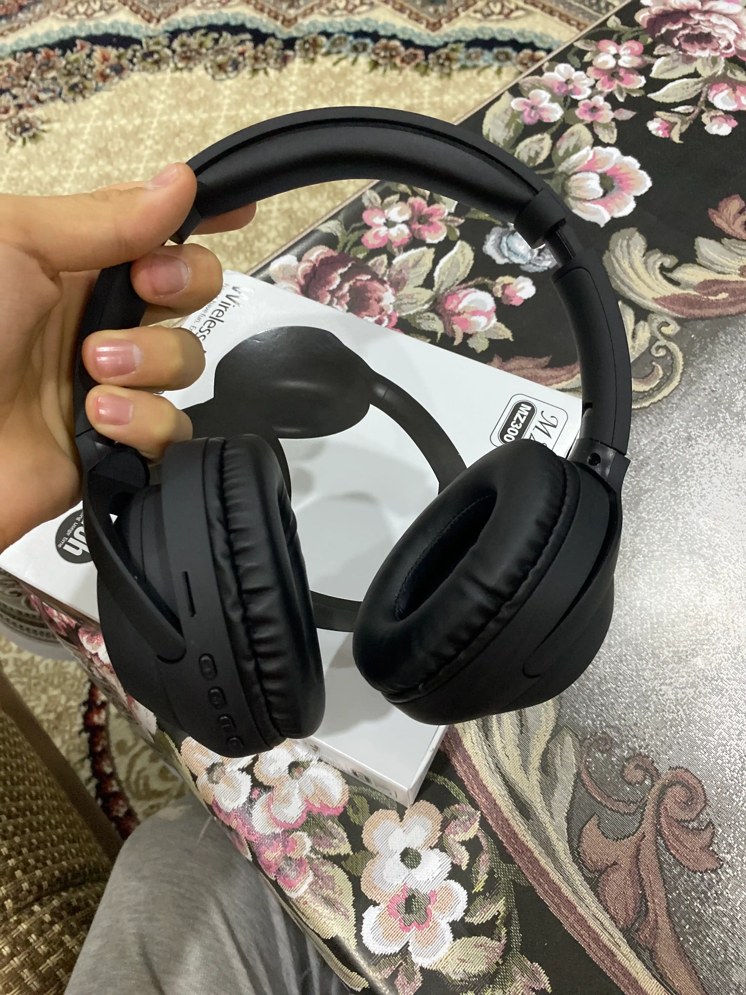 Simsiz Bluetooth quloqchinlar MZ300 p9 Pro, mat