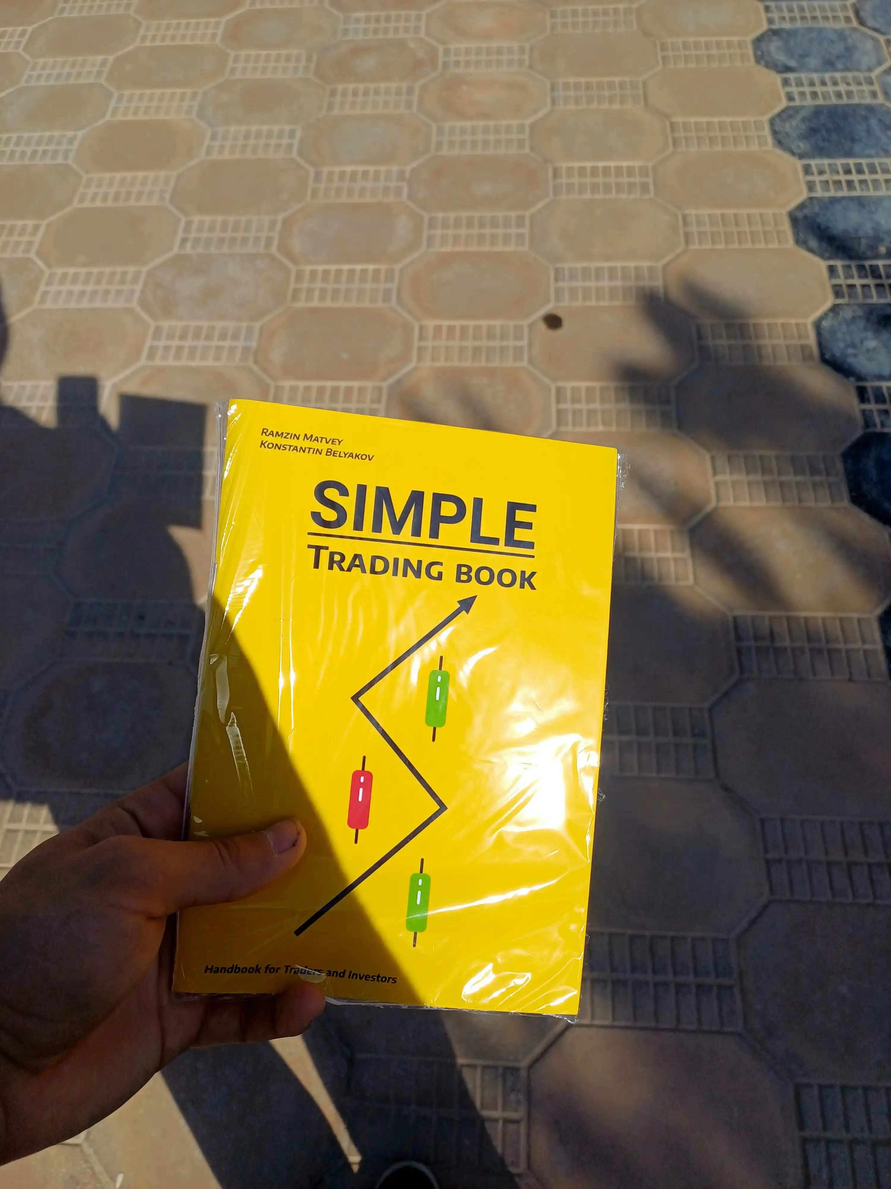 The Official Simple Trading Book, на английском языке