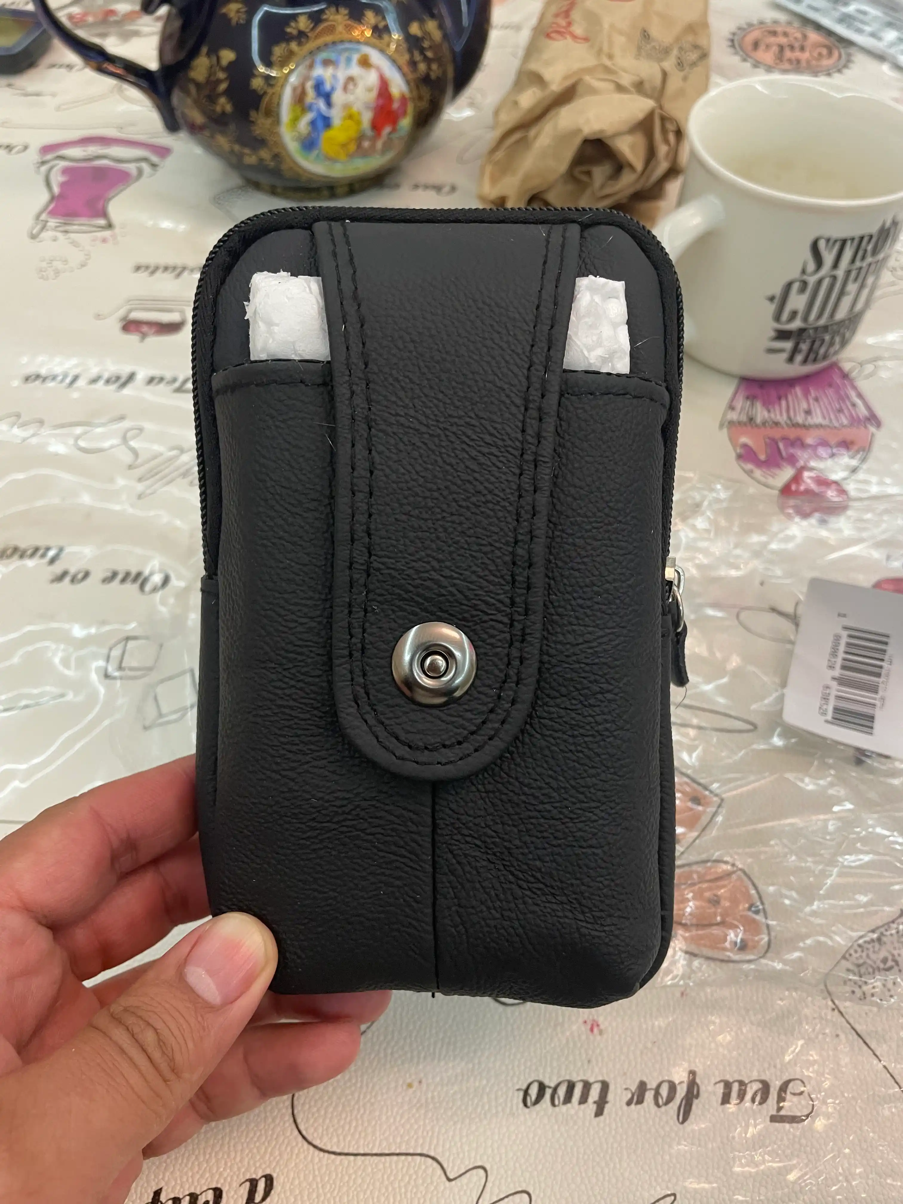 Erkaklar sumkasi, belbog‘li, kamarli, charm, telefon, hujjatlar uchun