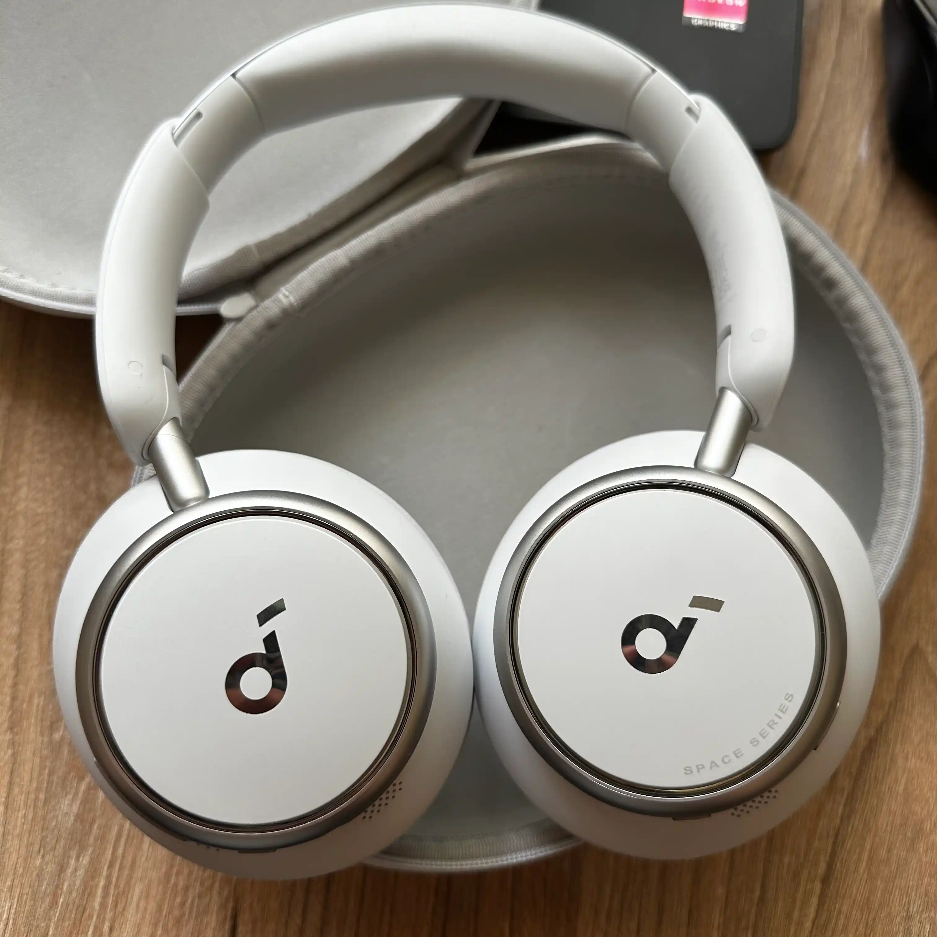 Simsiz quloqchinlar Soundcore by Anker Q45 LDAC Hi-Res