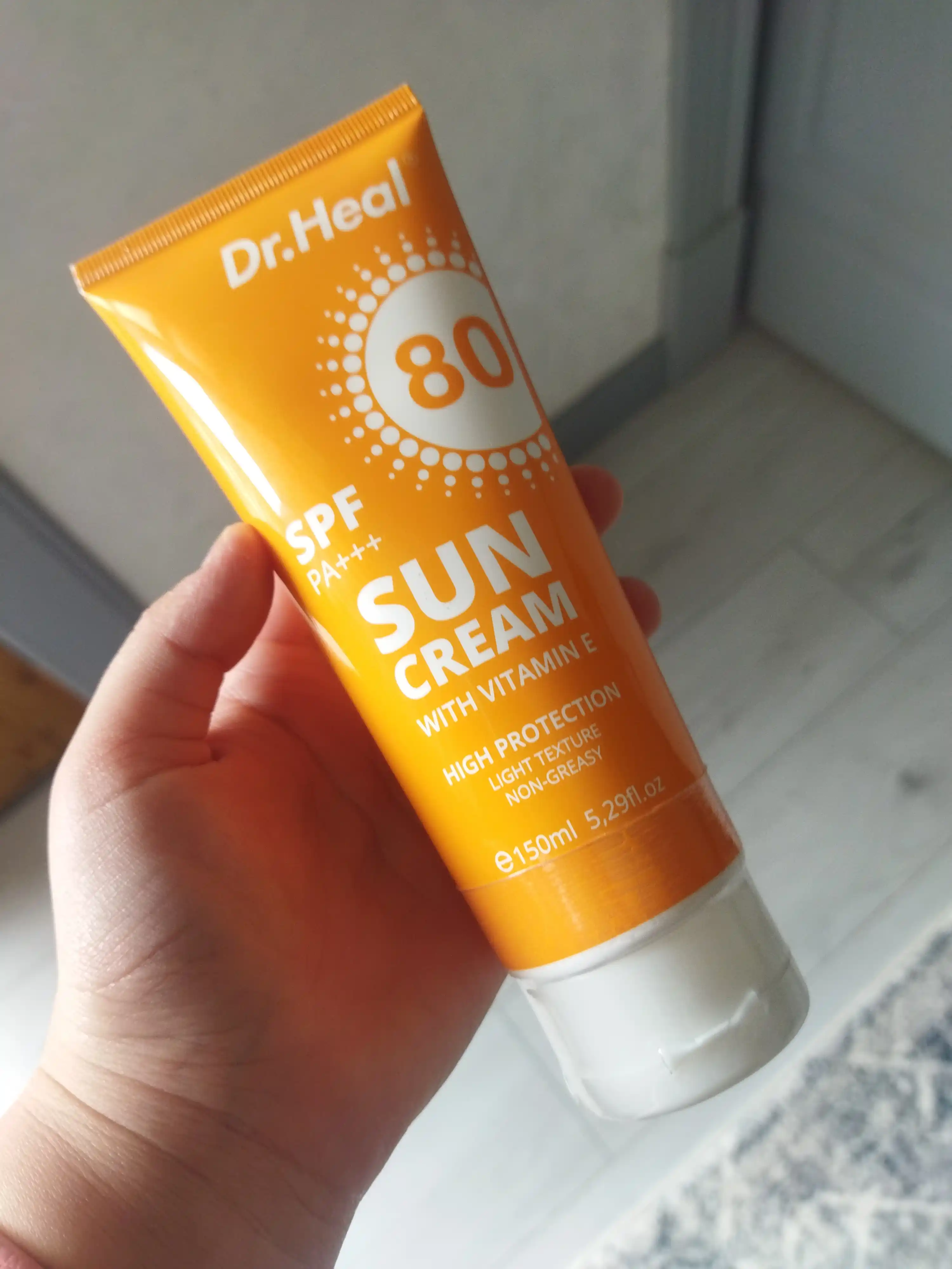 Quyoshdan himoya qiluvchi krem Dr. Heal, katta hajmli, SPF 80 PA+++, 150 ml