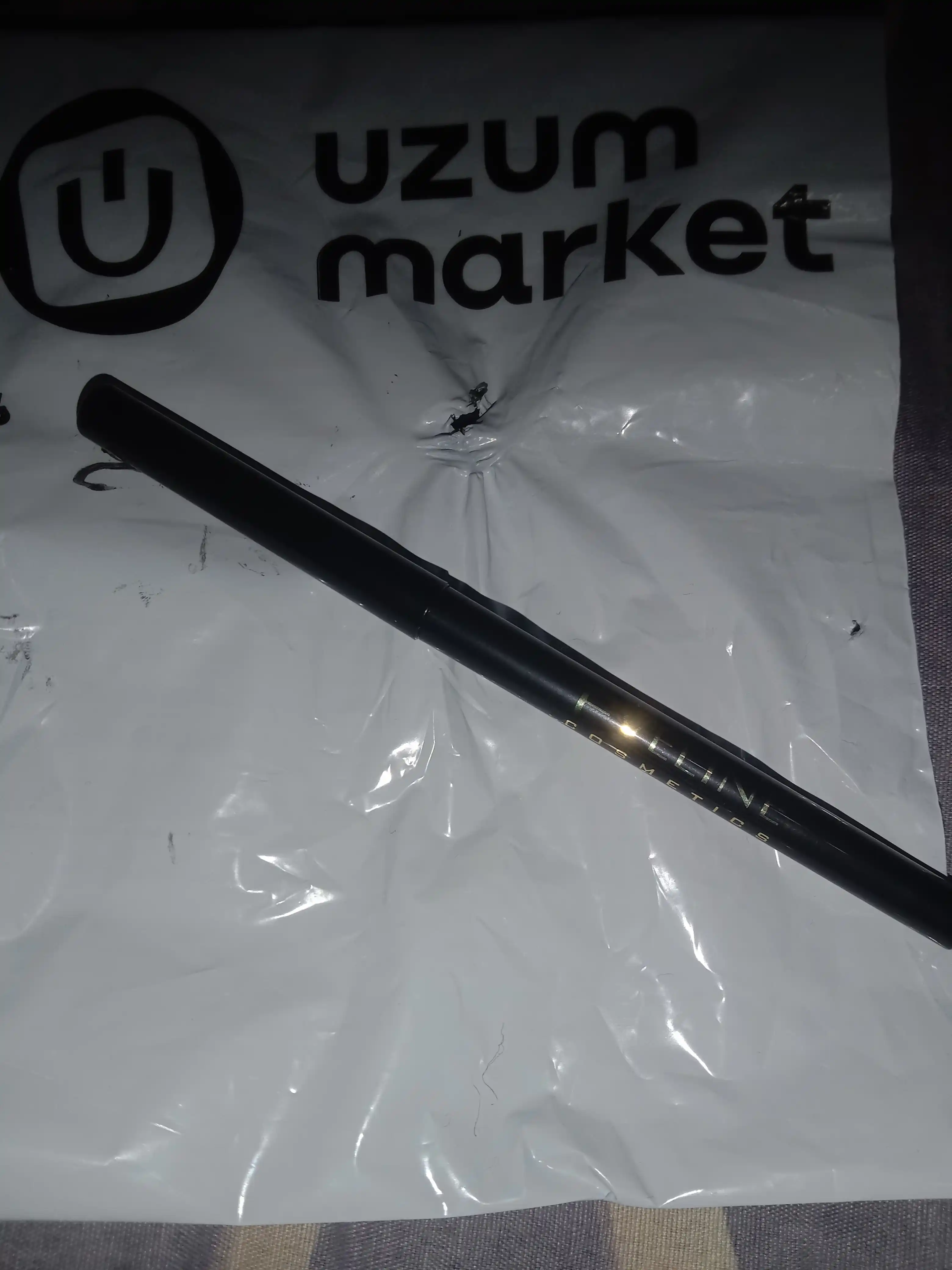 Ko'z uchun qalam Eveline Cosmetics Mega Max Kajal, qora