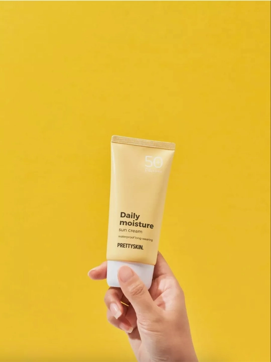 Namlantiruvchi quyoshdan himoya qiluvchi krem Prettyskin SPF50+ PA++++, 70 ml