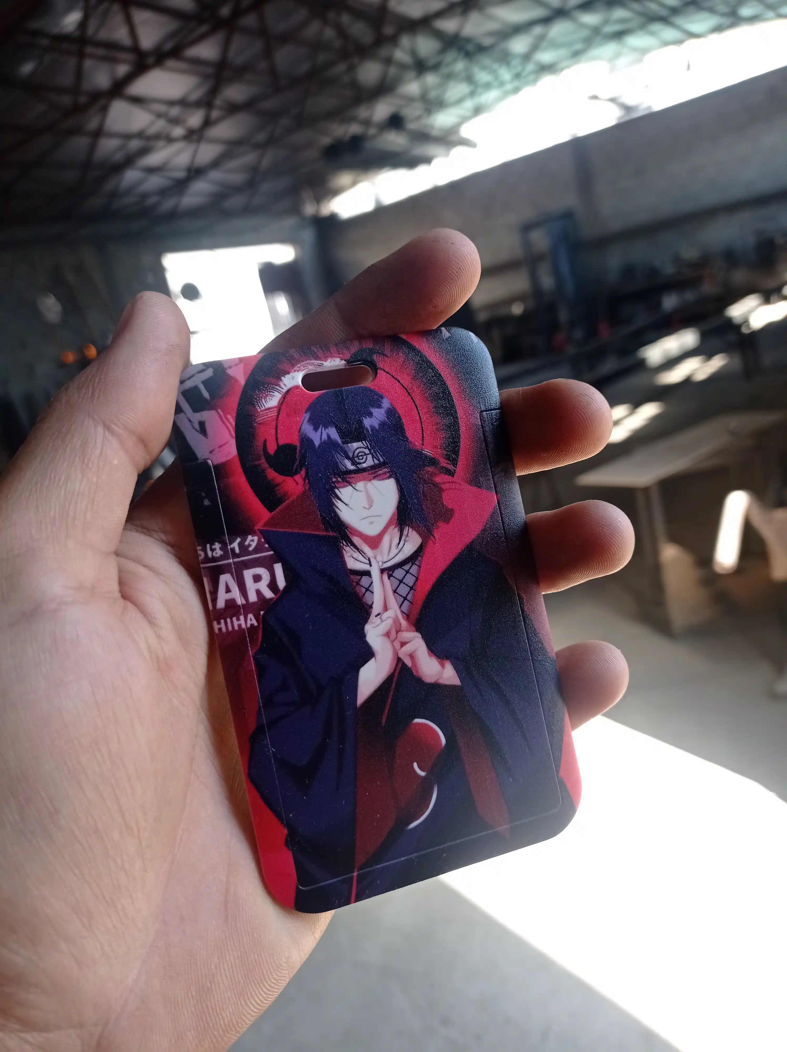Beyjik g'ilofi naruto anime muhlislari uchun, plastik kartalarni o'tkazib yuborish uchun