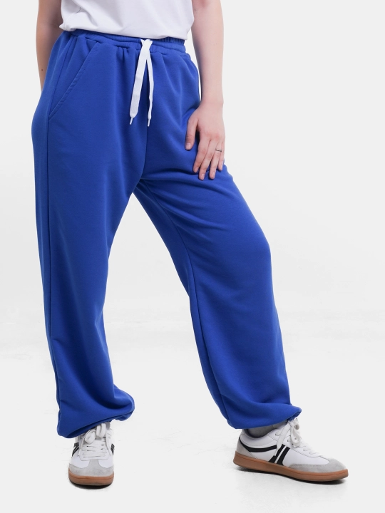 Keng joggerlar, ayollar oversize