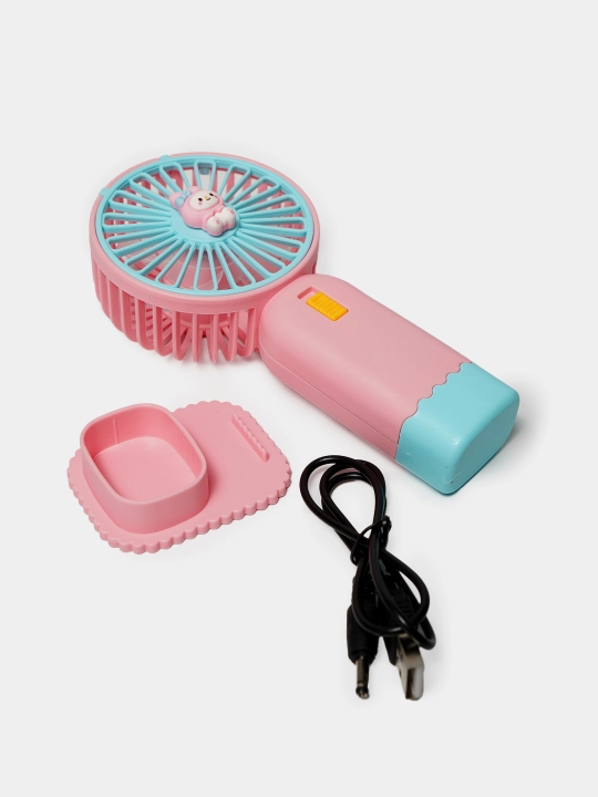 Mini ventilyatori, atareykada ishlaydi, USB bilan zaryadlanadi va telefon stendi