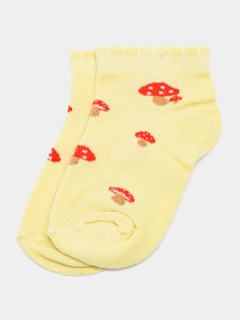 Желтый