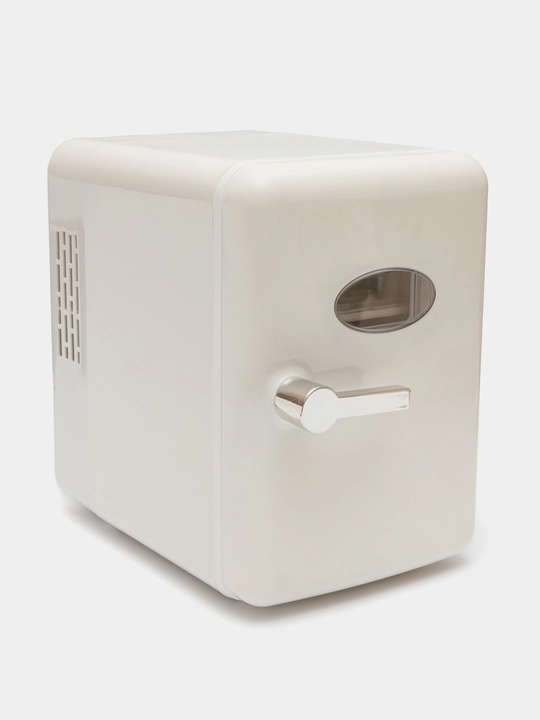Mini sovutgich kosmetika saqlash uchun Freezer AKM10