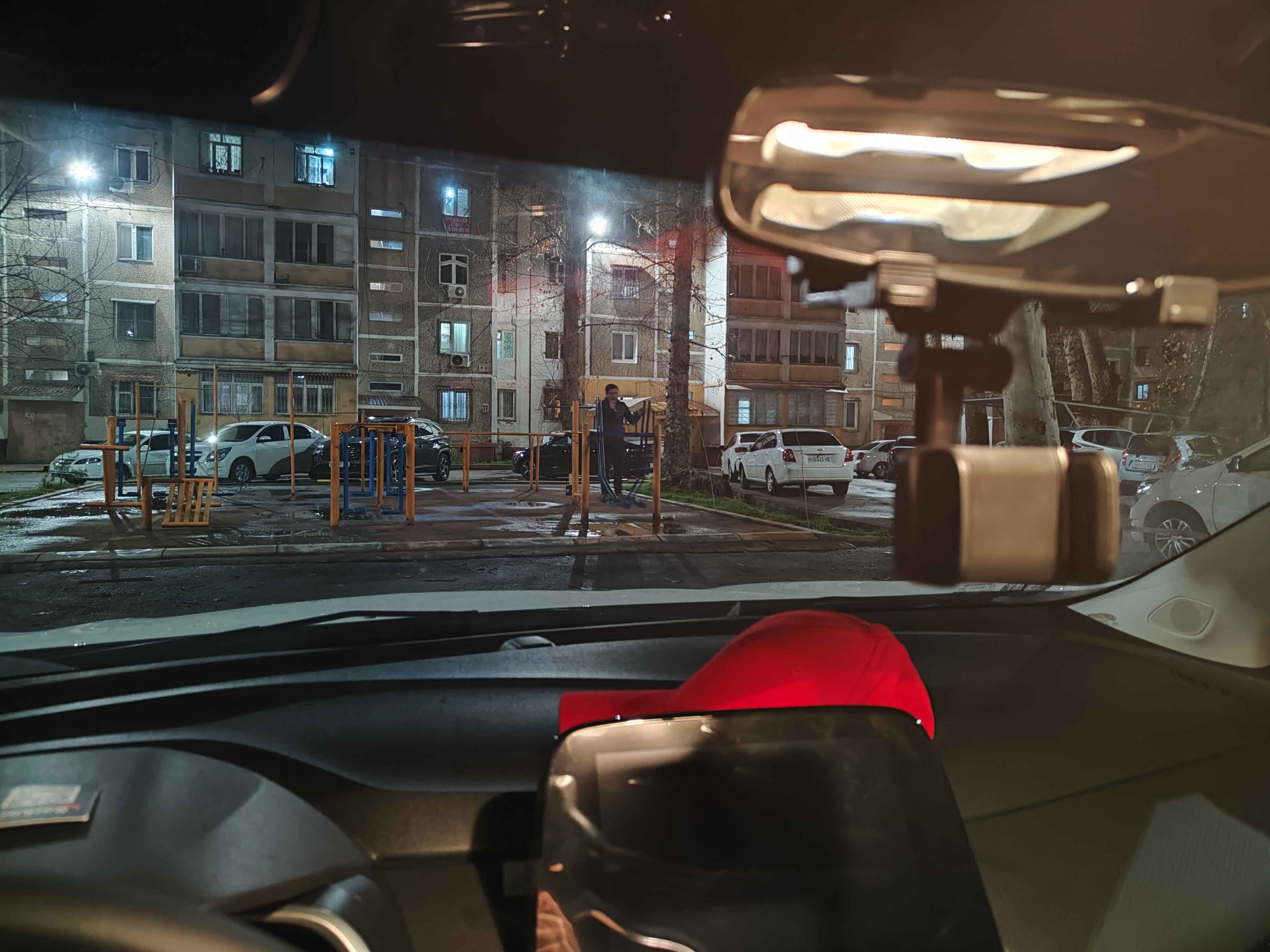 Держатель для телефона в машину, на зеркало заднего вида