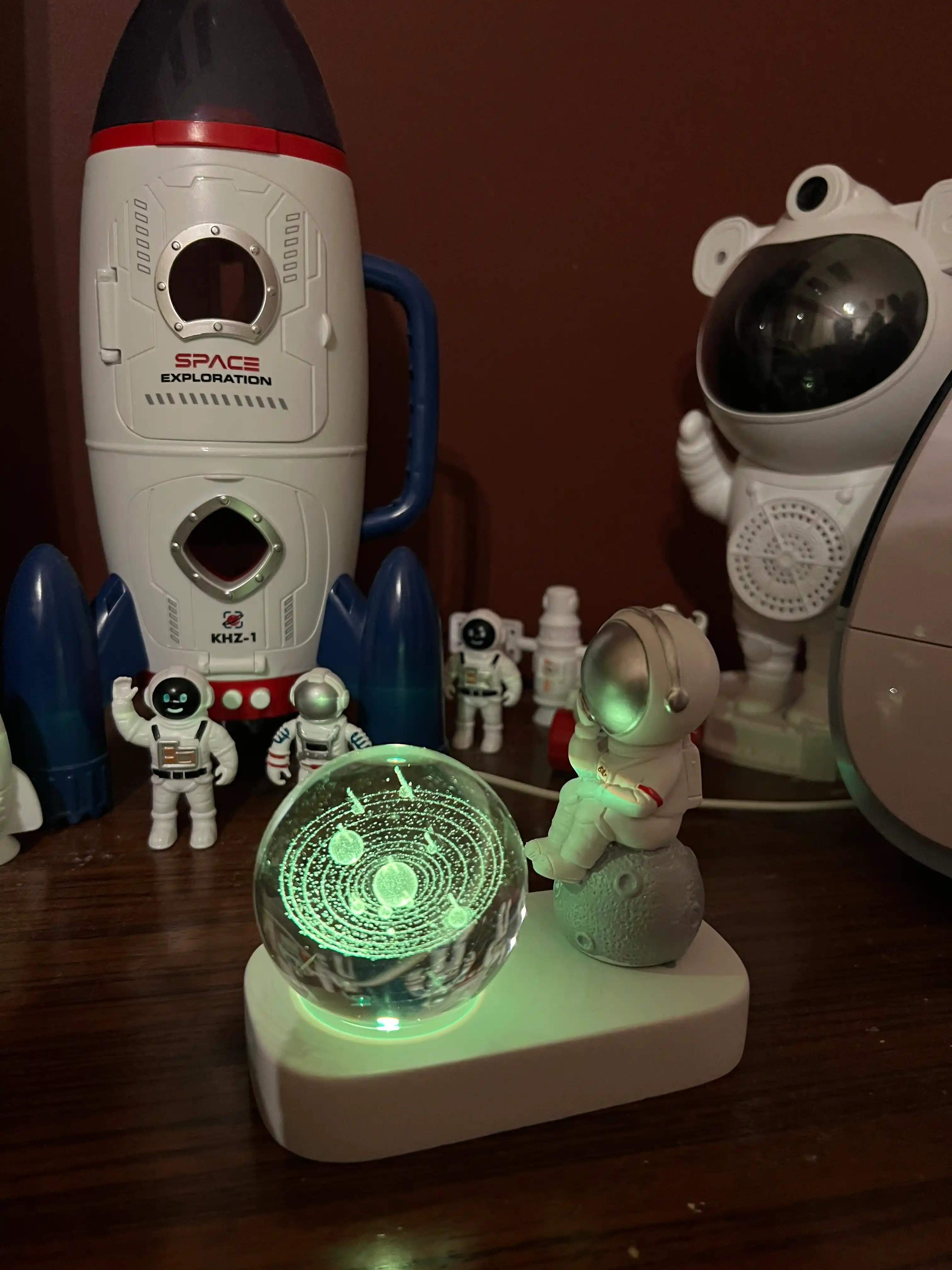 Ночник Космонавт и хрустальный шар, USB