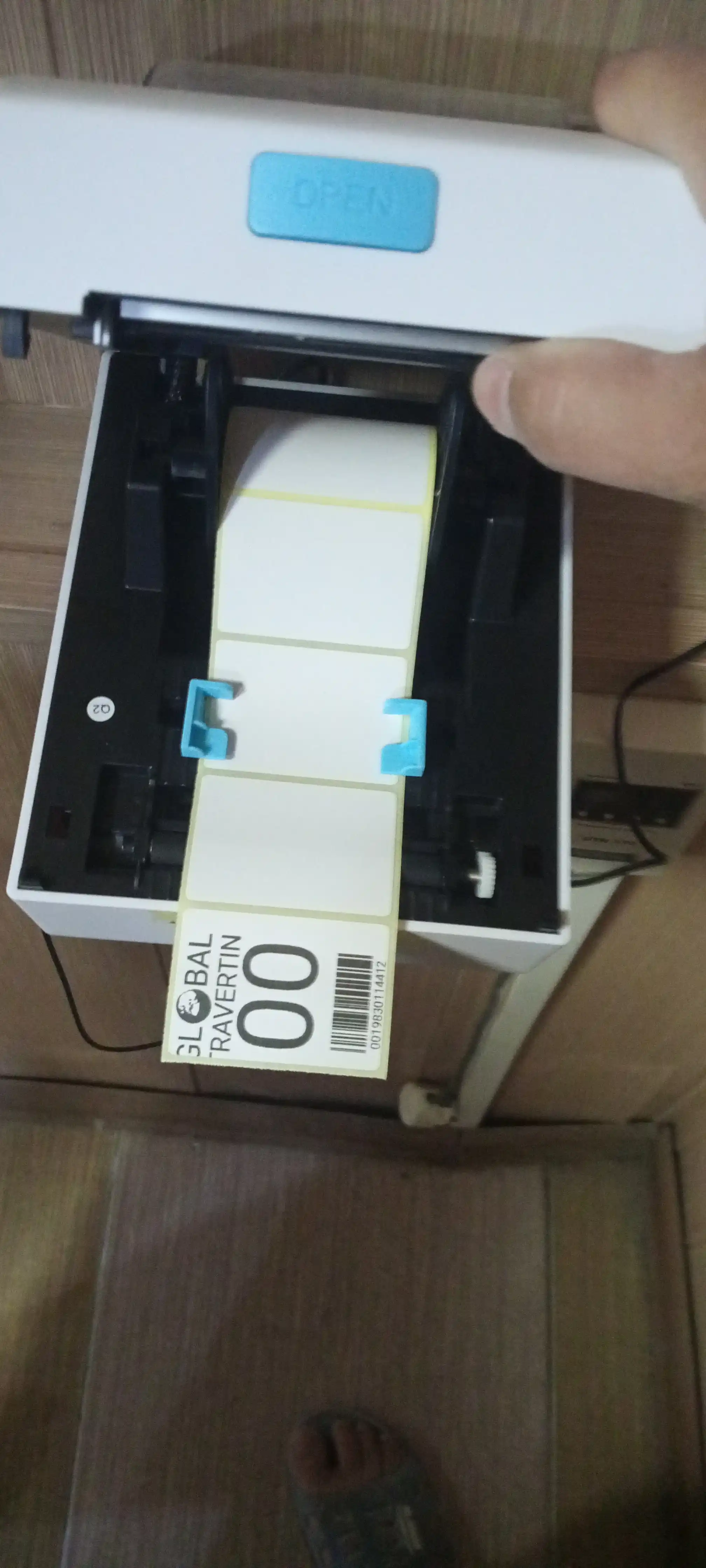 Принтер этикеток для печати наклейки и ценников, 80мм USB + Bluetooth