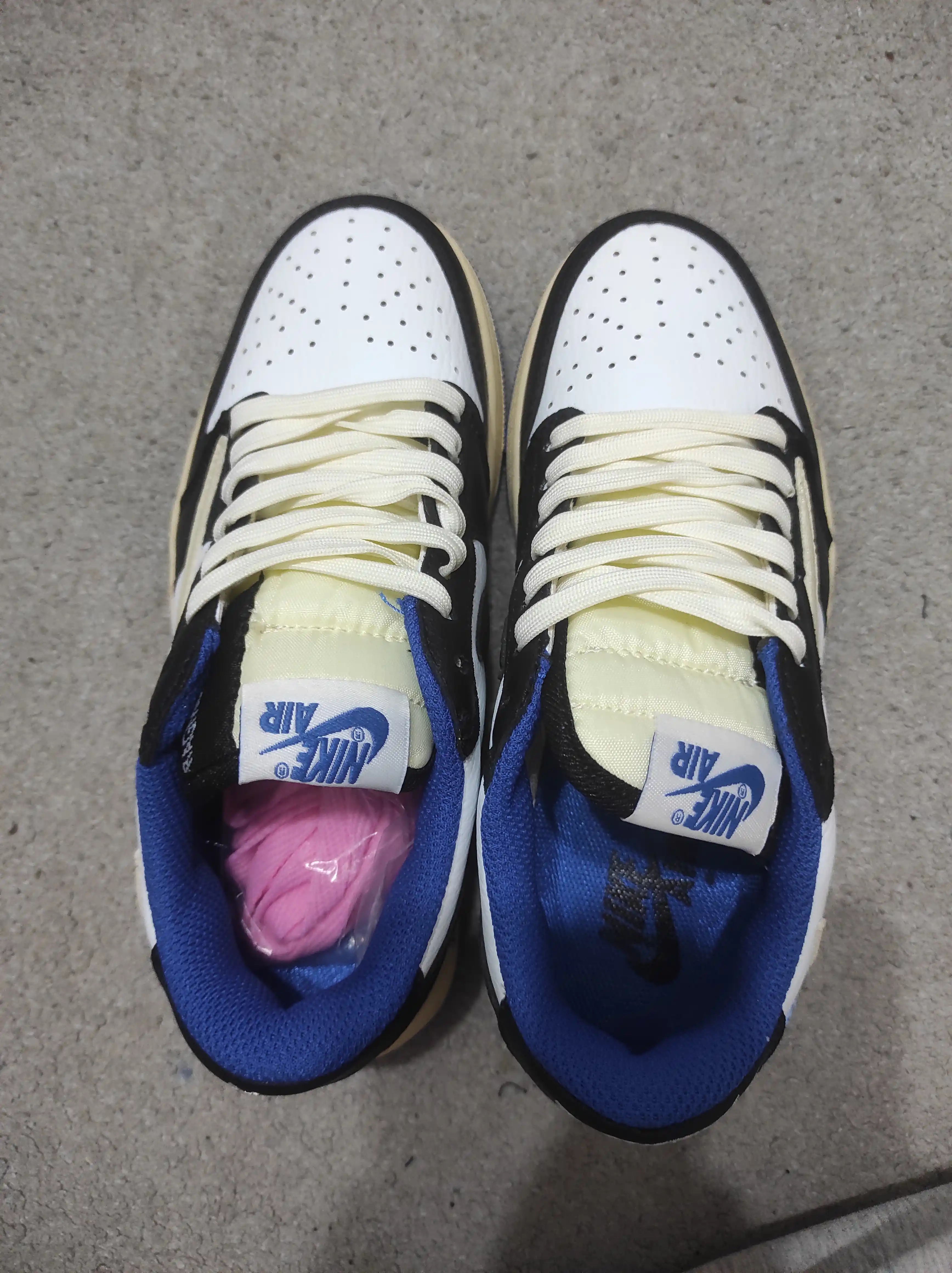 Ayollar uchun Nike SB Dunk Low krossovkalari,sport uslubida, o‘smirlar uchun ham mos,35–40