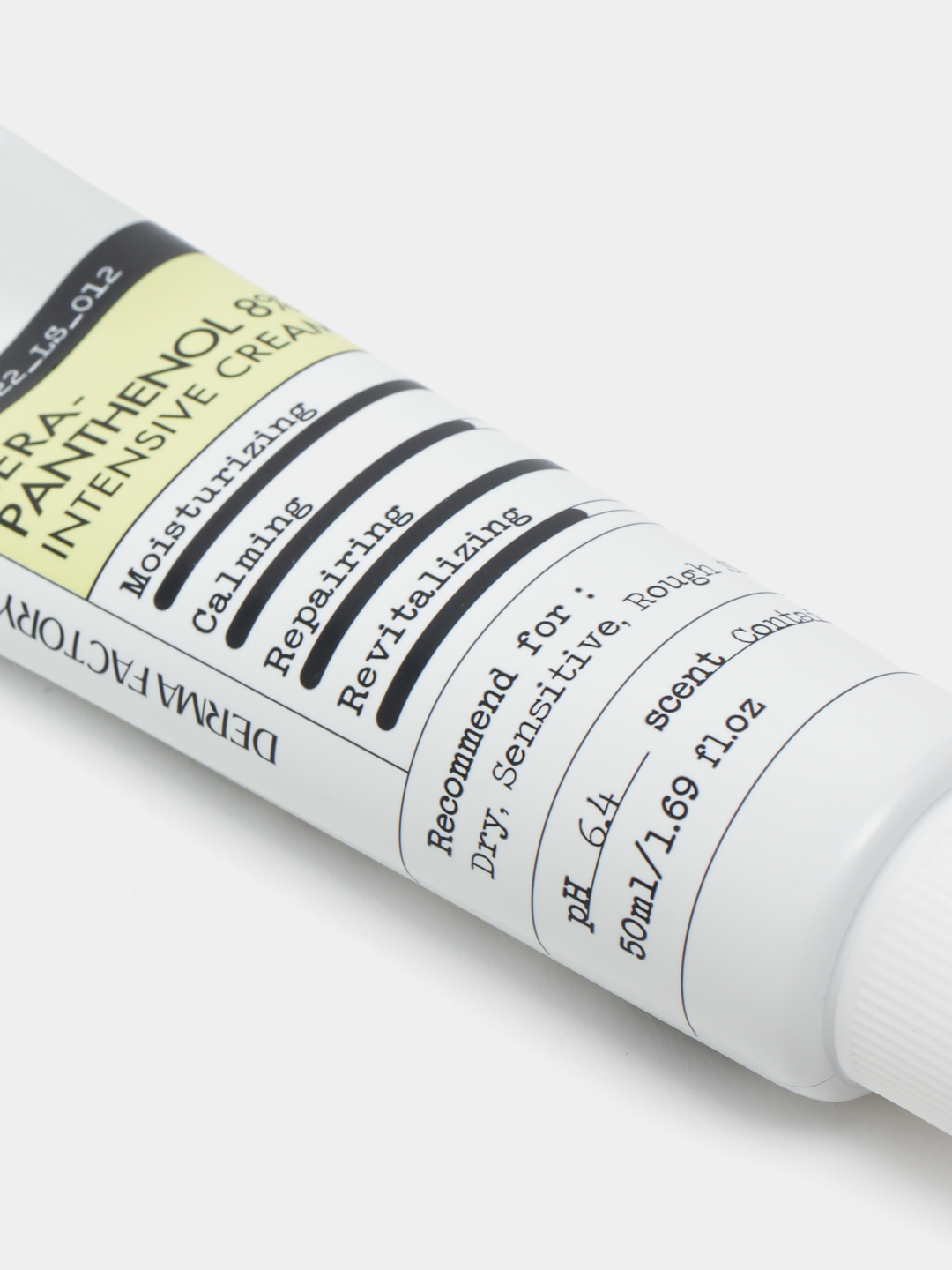 Yoshartiruvchi va namlantiruvchi krem DERMA FACTORY Cera-Panthenol 8% Intensive Cream