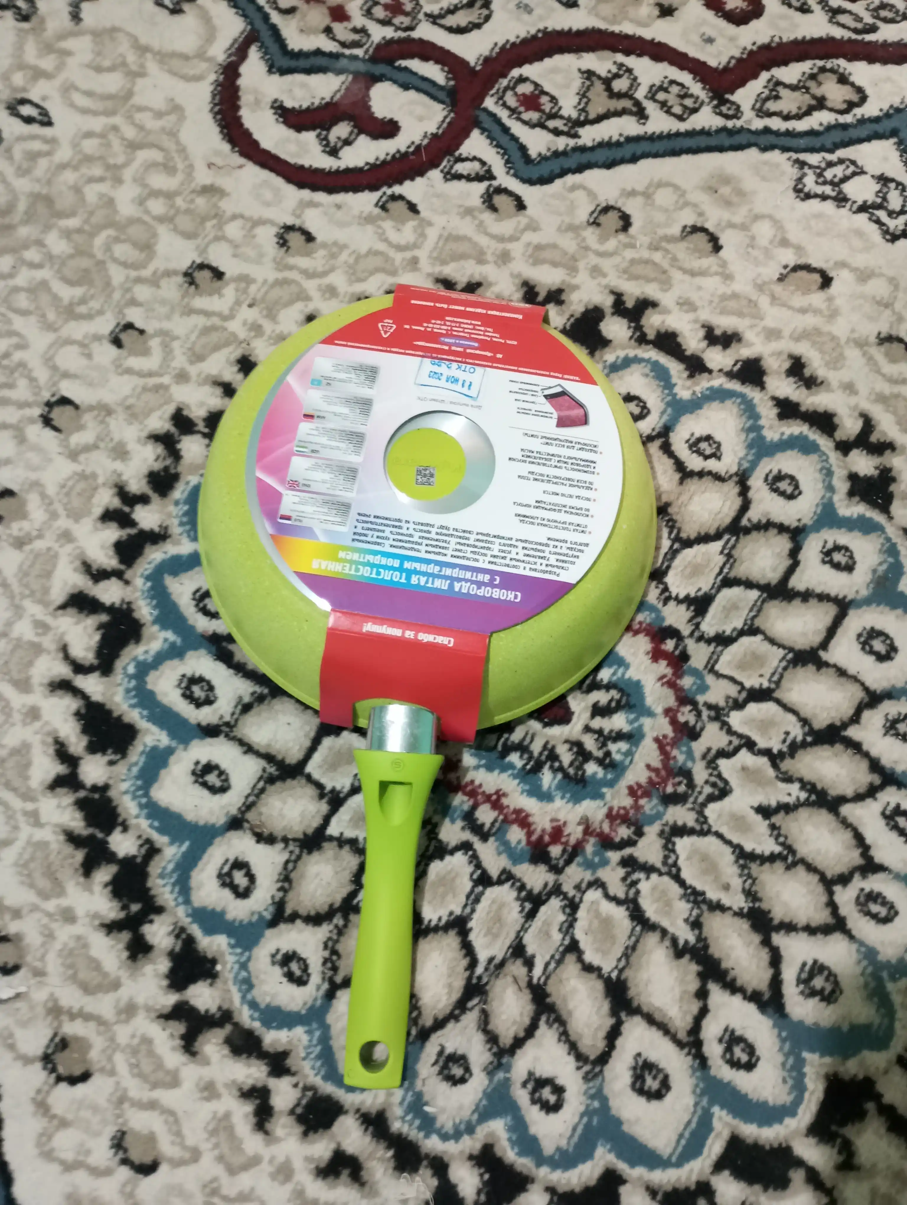 Tova Kukmara Trendy Style tutqich bilan, yopishmaydigan qoplama, laym