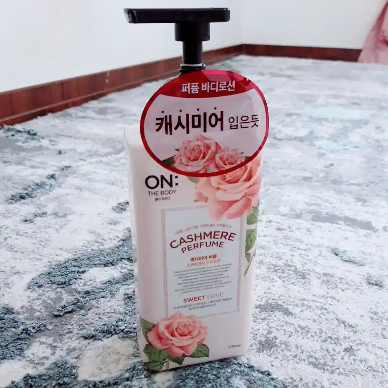 Лосьон для тела парфюмированый The body Cashmere Perfume Body Lotion, 400 мл, 3 вида
