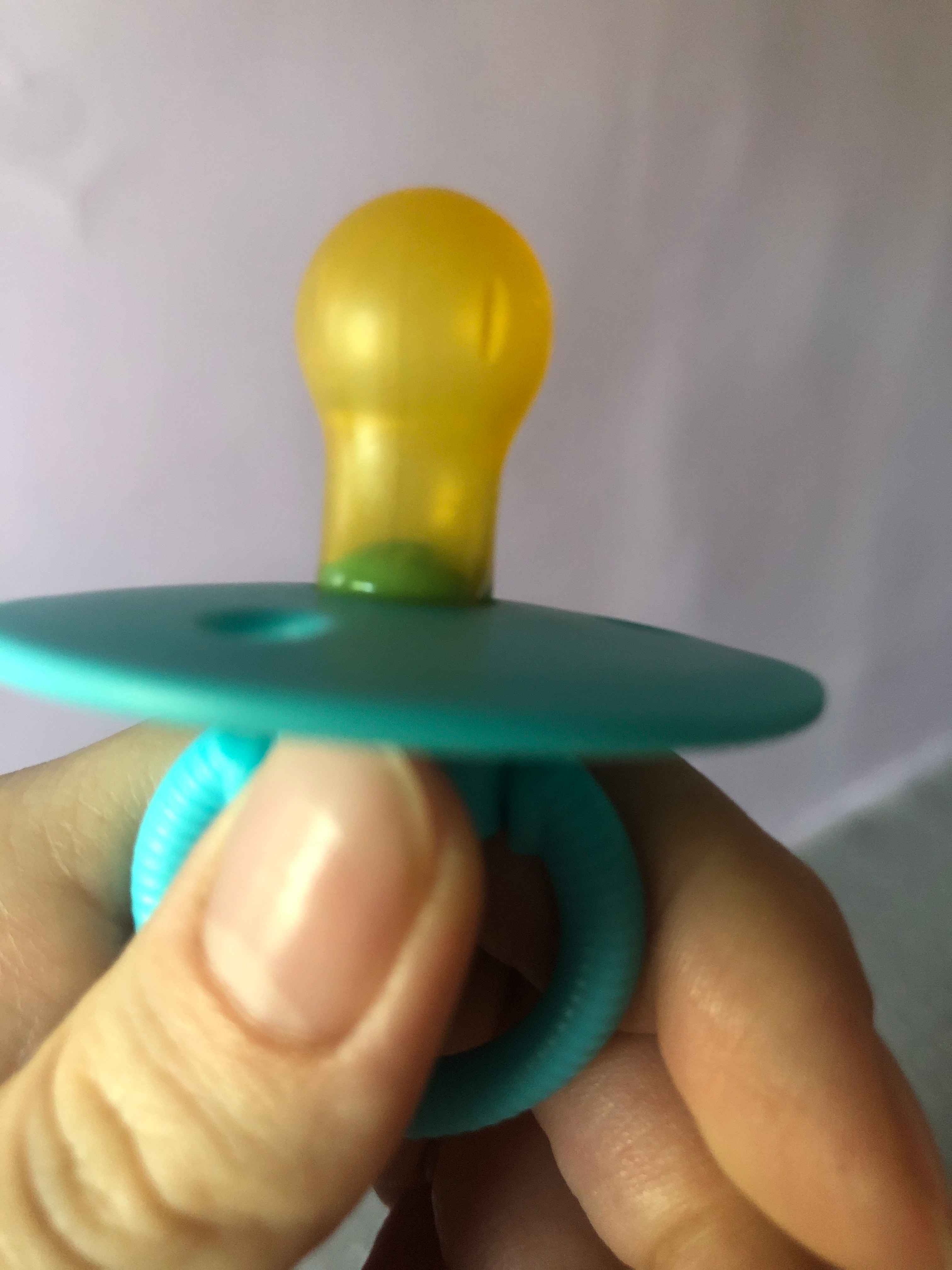 KOMPYUTER uchun erotik simulator Oyoqlar elkada jinsiy aloqa